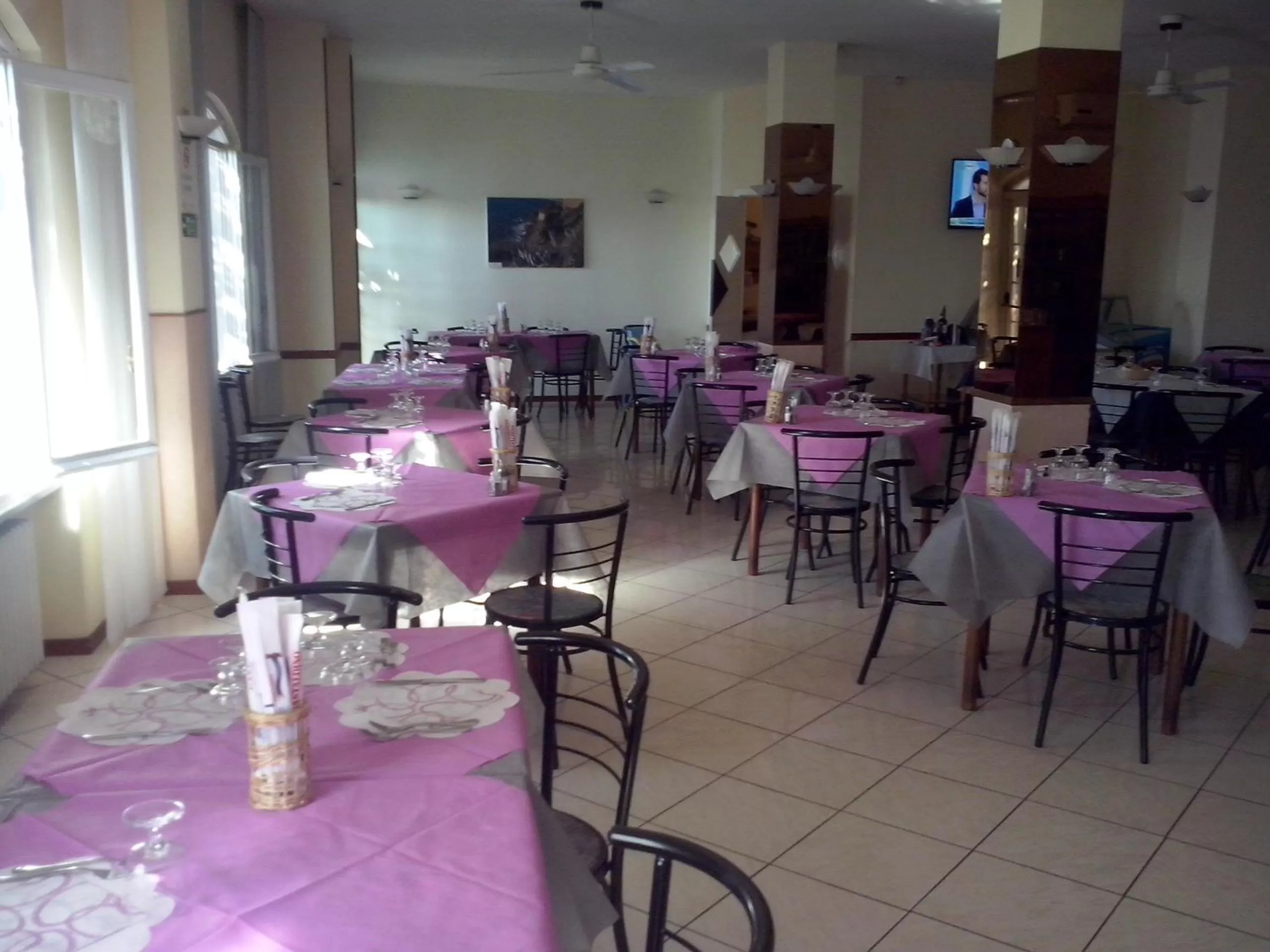 Restaurant/places to eat in Albergo Ristorante Lucciola