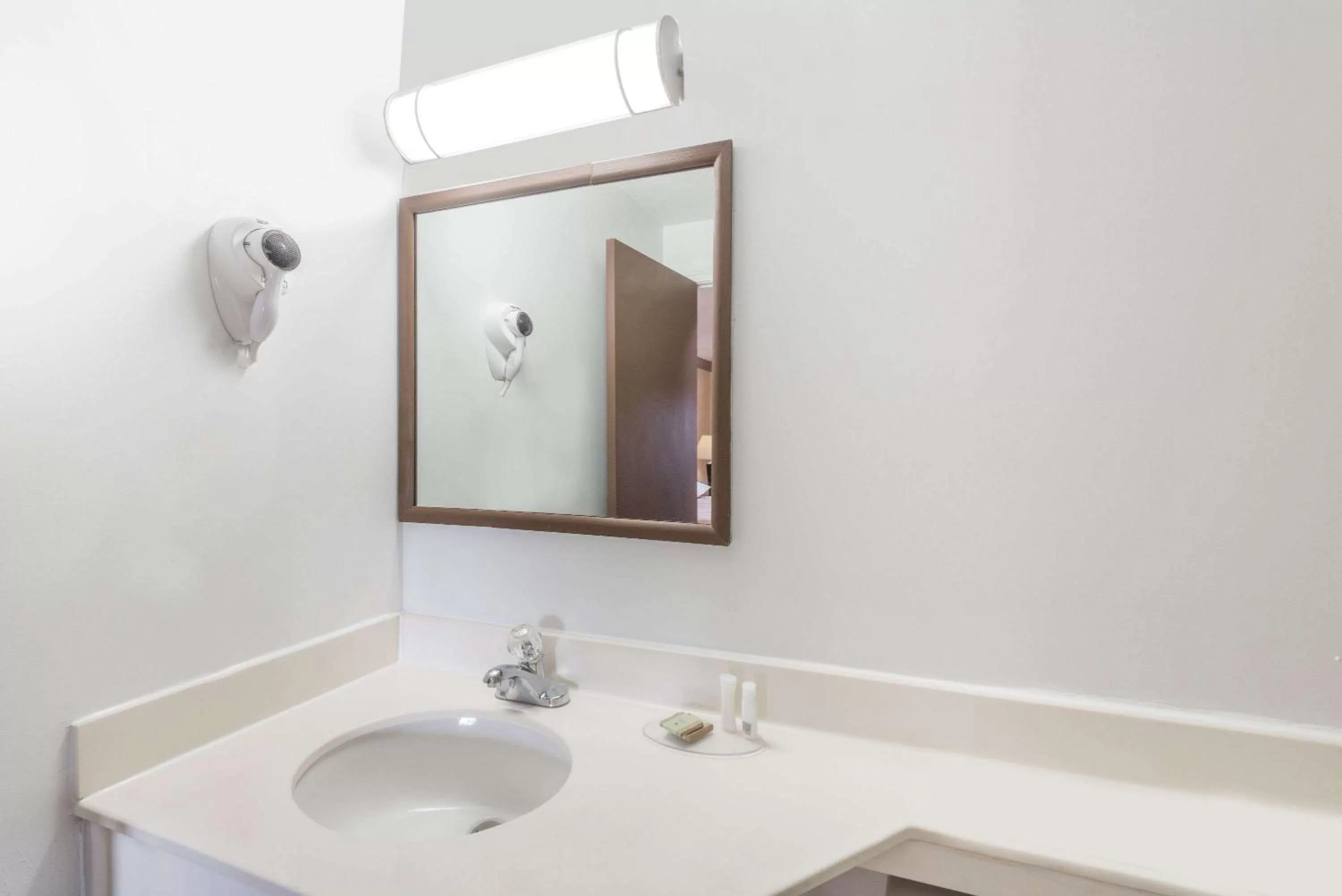 Bathroom in Super 8 by Wyndham Old Saybrook