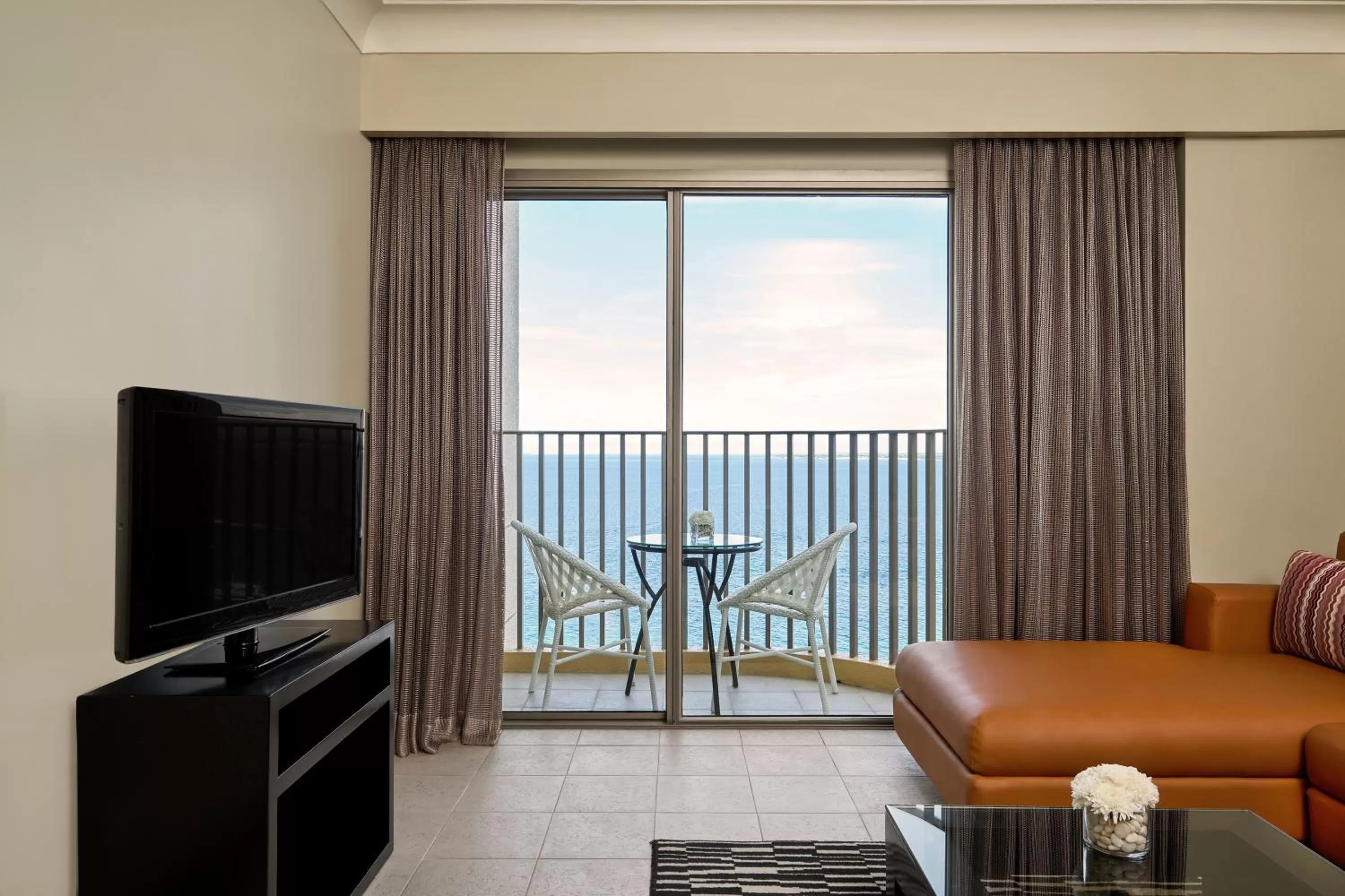 TV and multimedia in Mövenpick Hotel Mactan Island Cebu