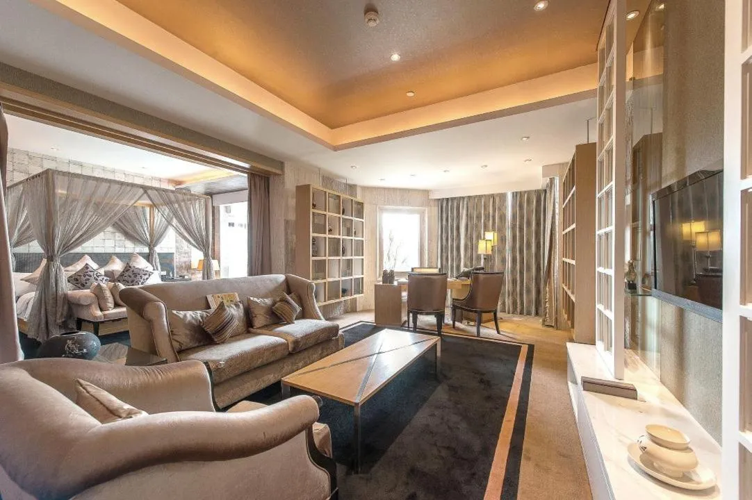 TV and multimedia in Mission Hills Hotel Resorts Shenzhen