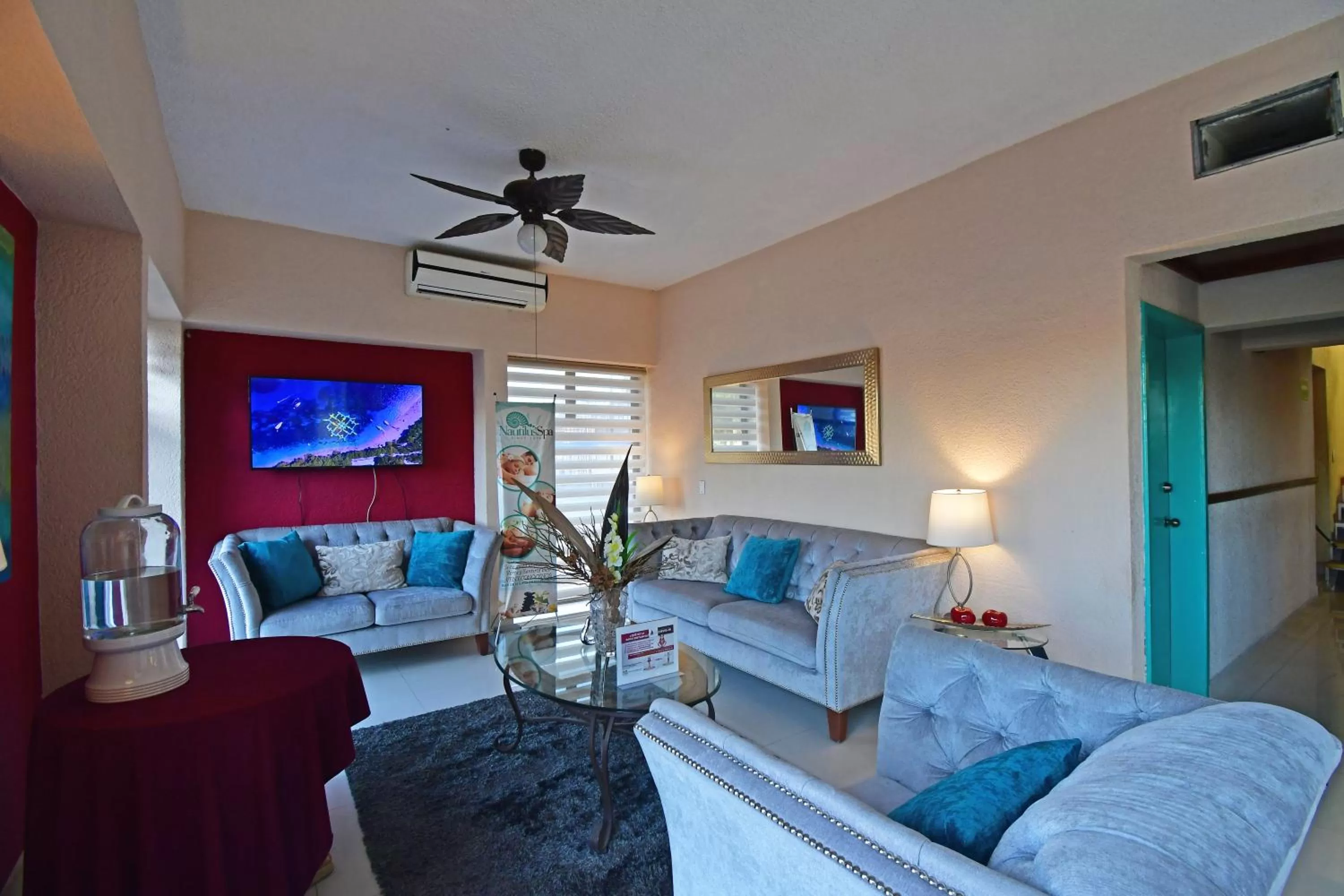 Lobby or reception in The Westmarine Waterfront Hotel