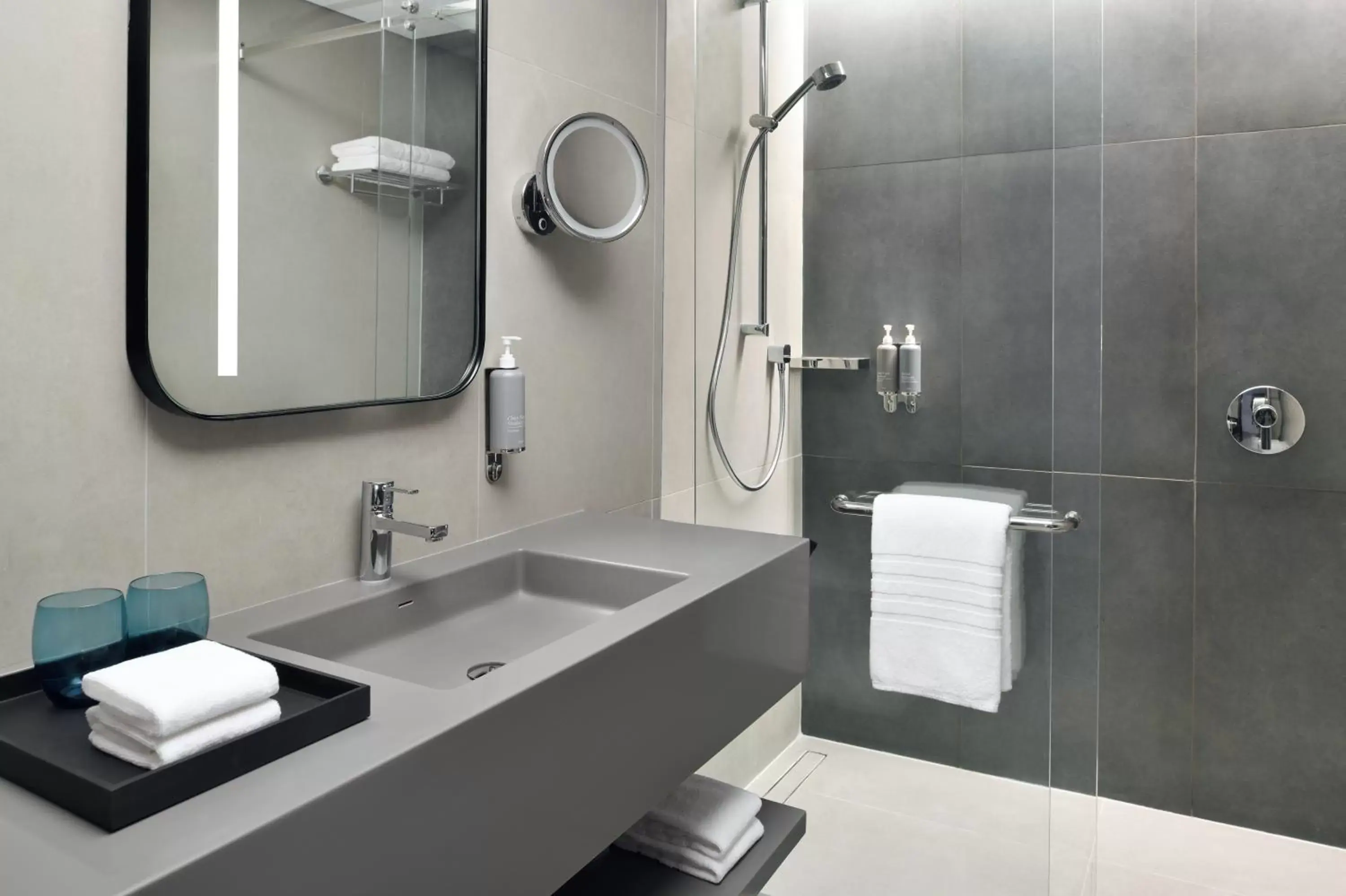 Courtyard by Marriott World Trade Centre, Dubai Courtyard by Marriott World Trade Centre, Dubai