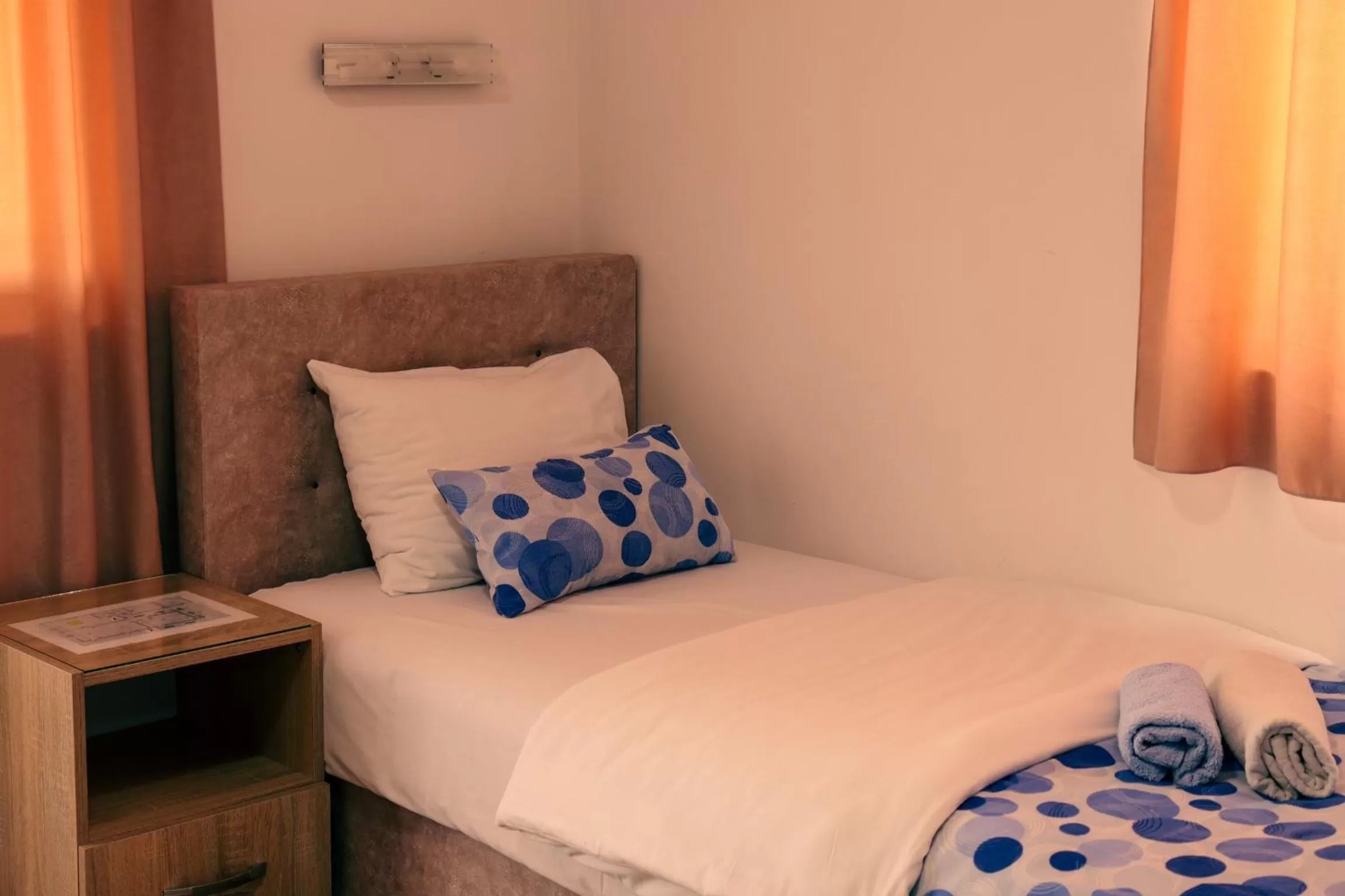 Bed in Restoran & Motel Manjež