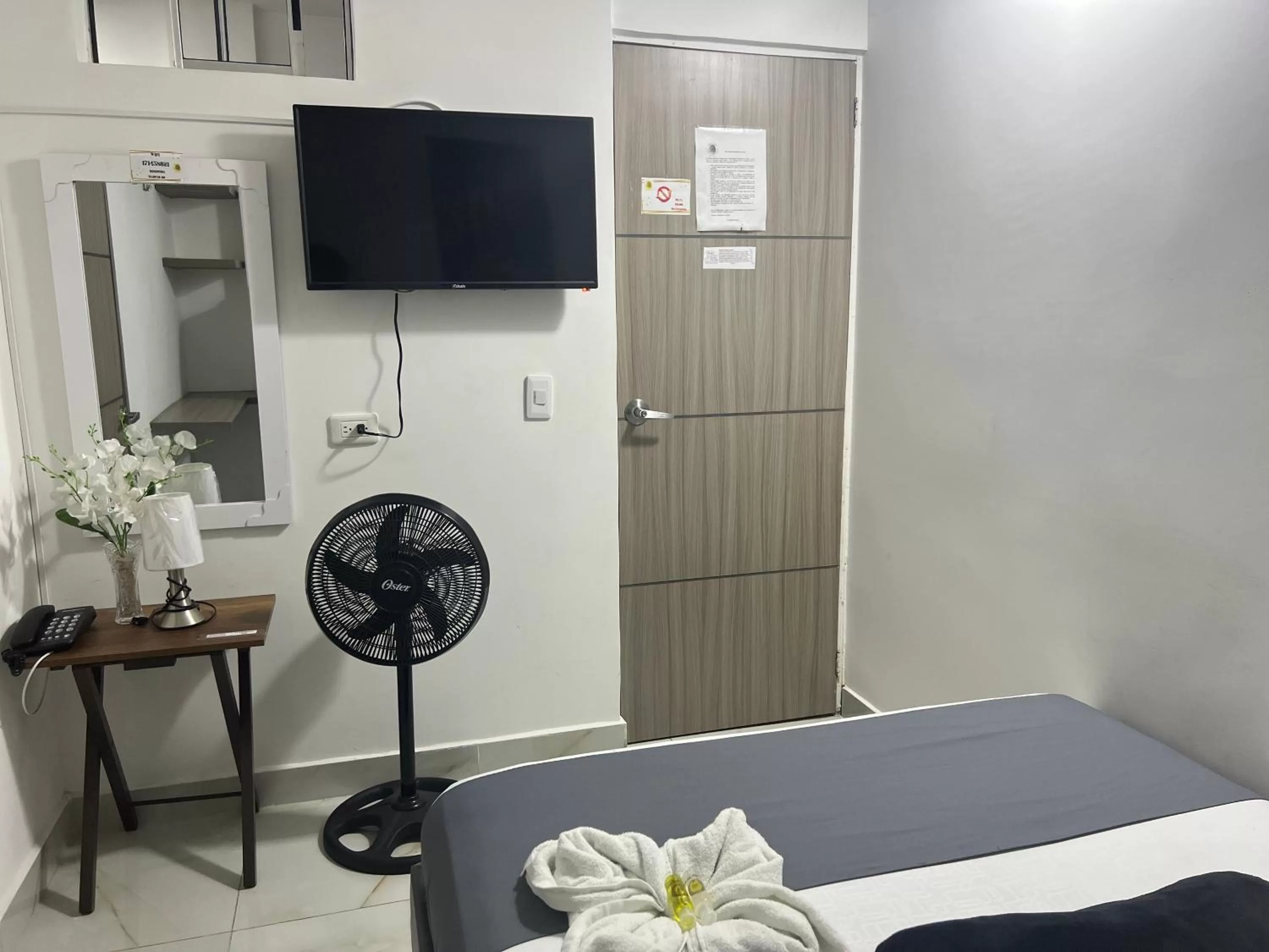 Photo of the whole room, TV/Entertainment Center in La Forêt de Café Hotel