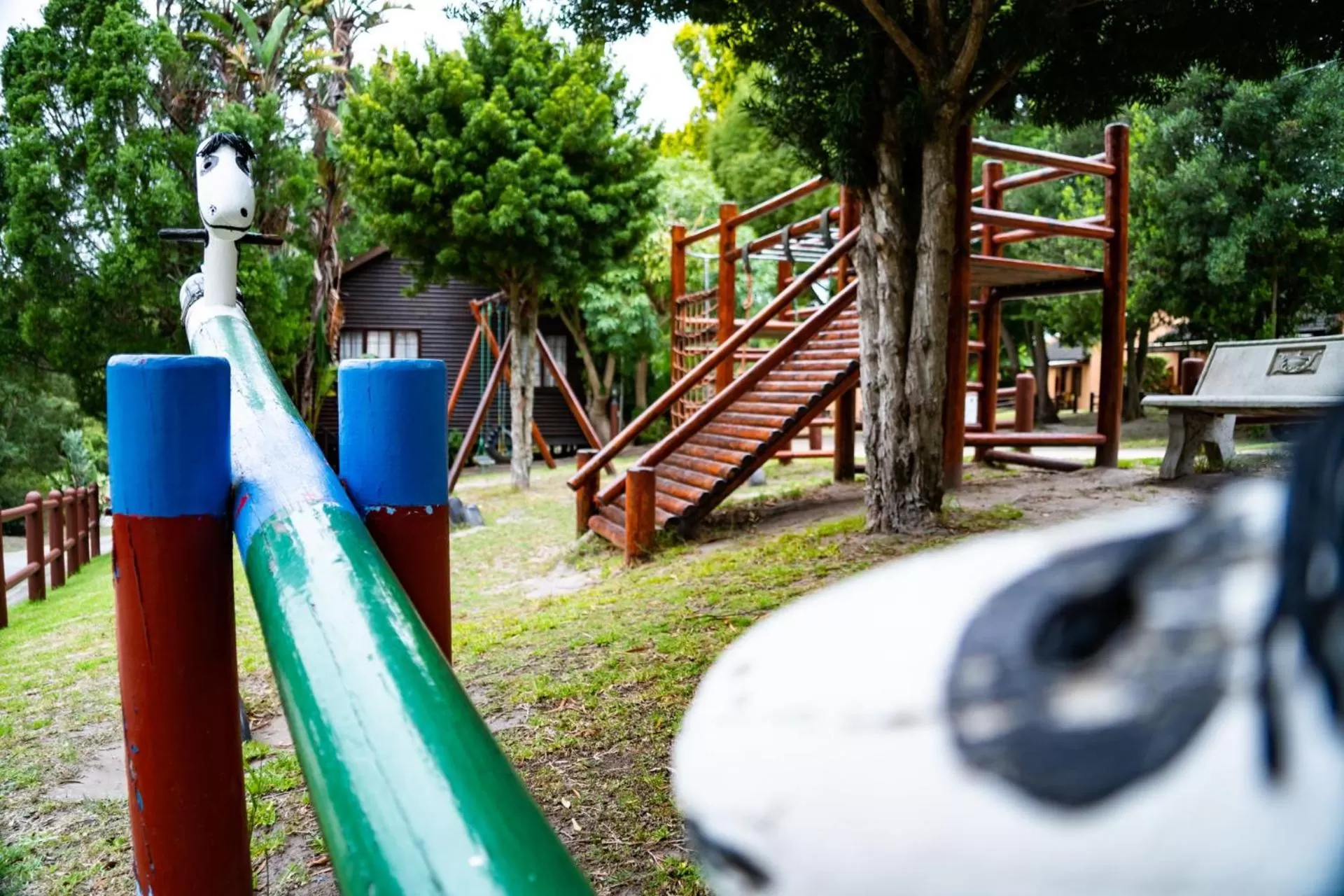 Children play ground in Gooderson Knysna Chalets