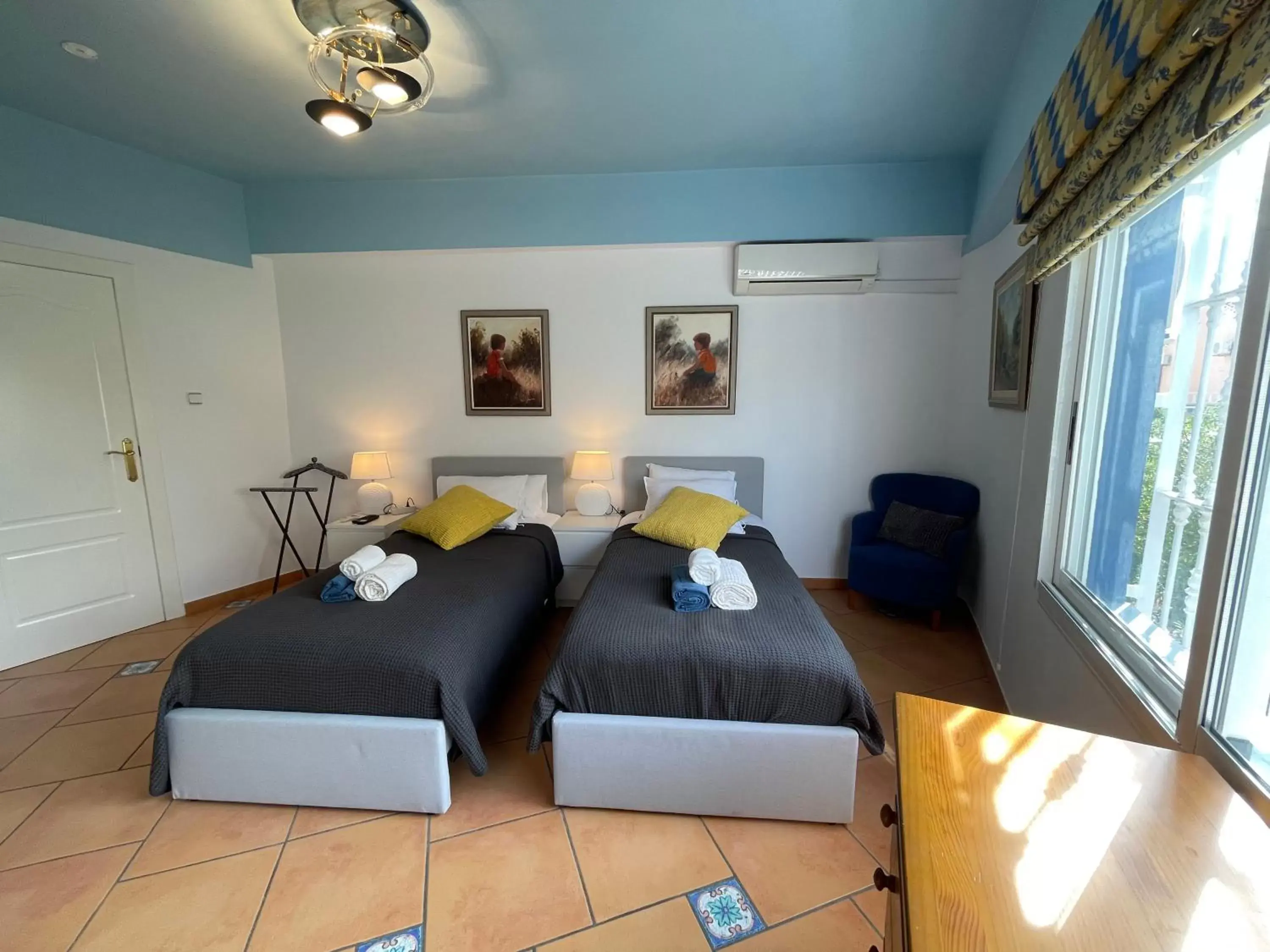 Two-Bedroom Suite in Anna's garden Two-Bedroom Suite in Anna's garden