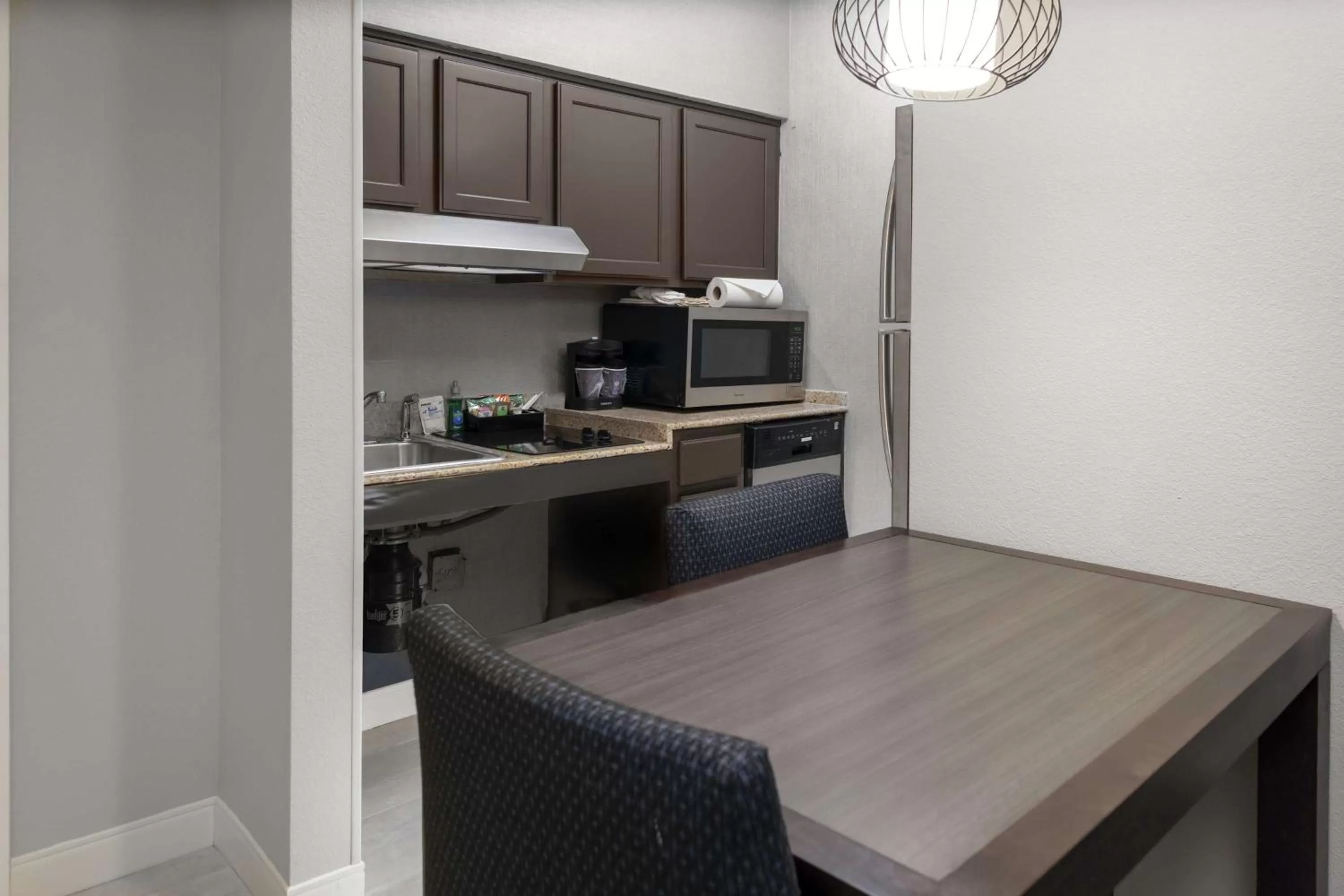 Queen Suite - Mobility and Hearing Access/Non-Smoking in Homewood Suites by Hilton Columbia