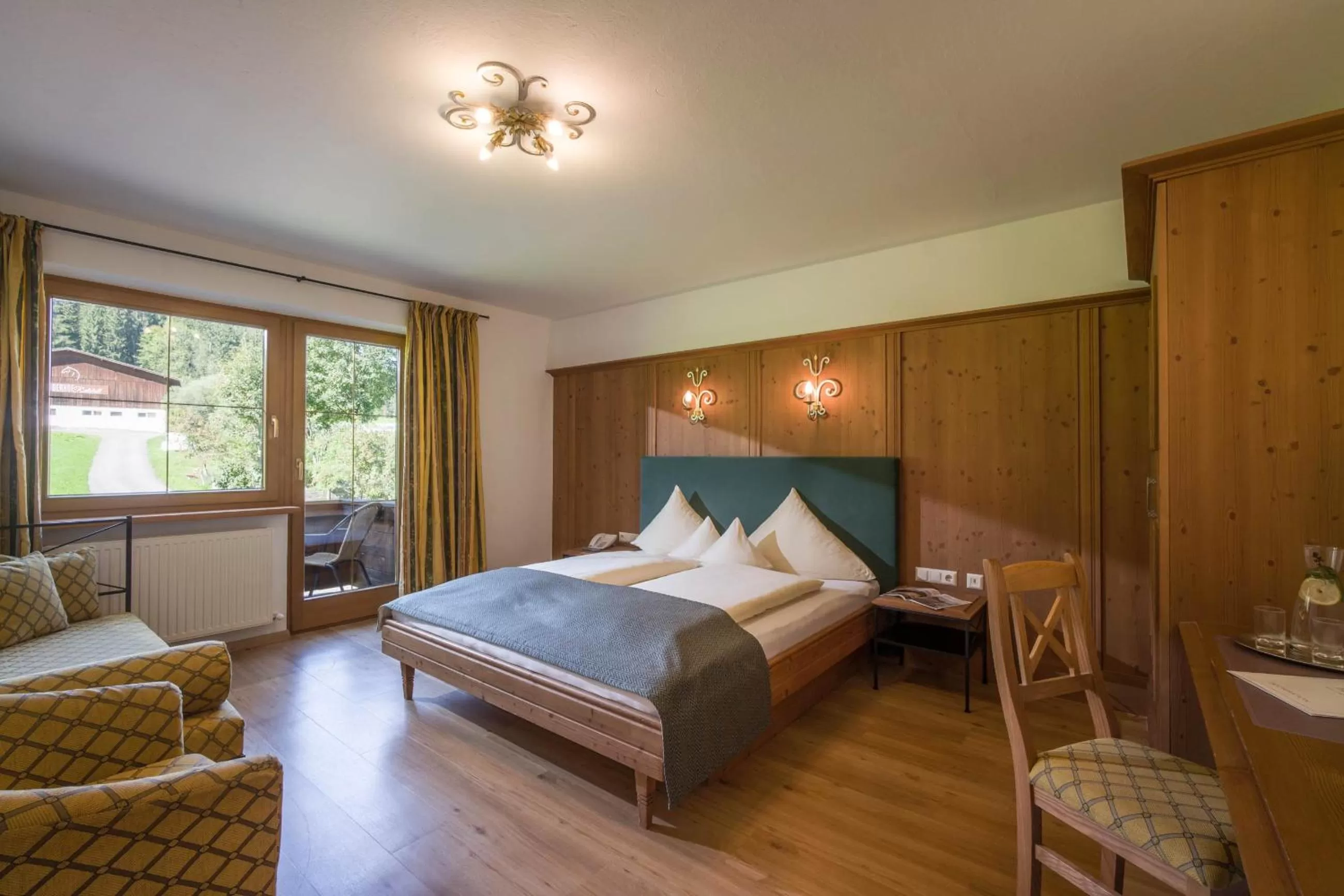 Family Room with Balcony in Hotel Haflingerhof