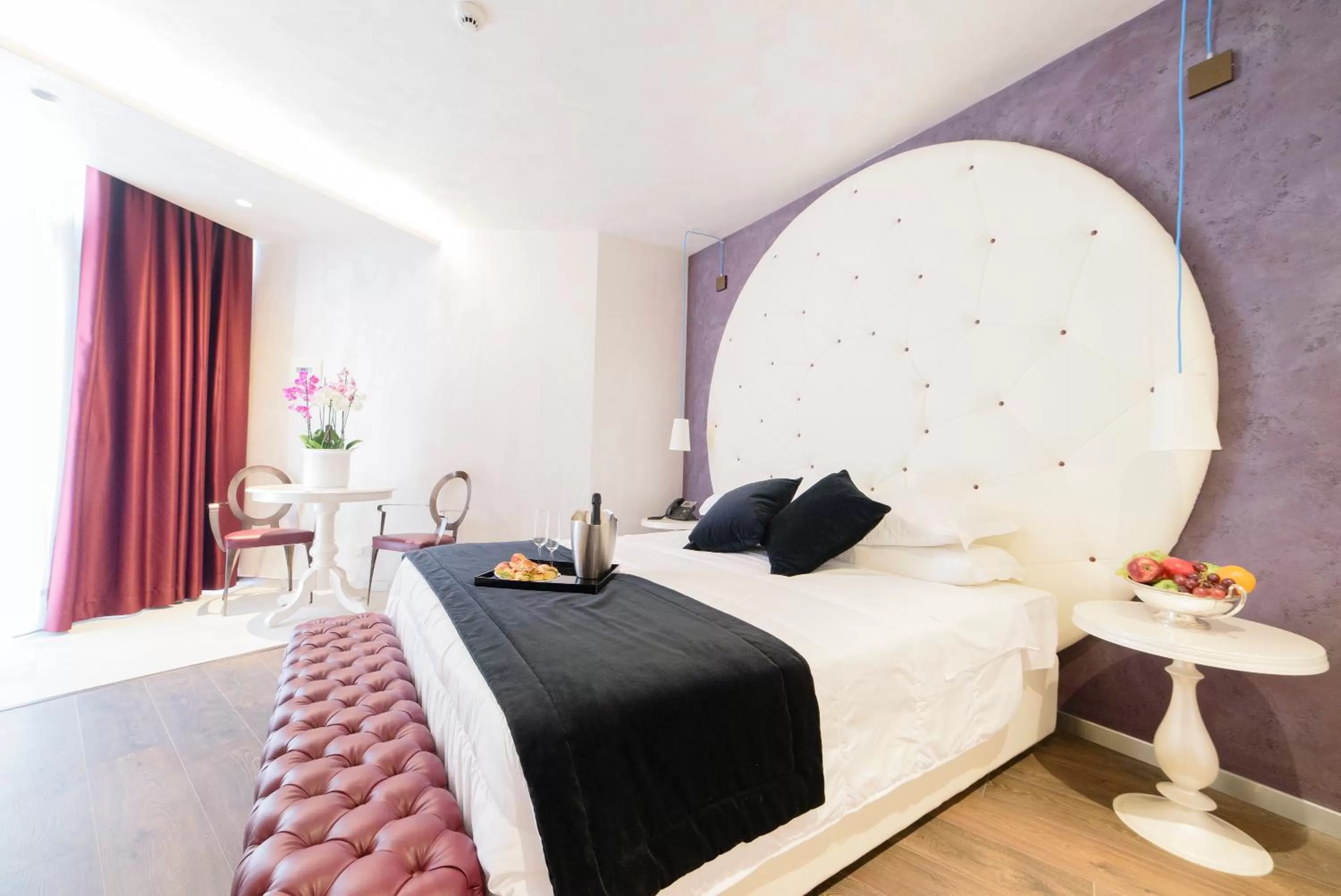 Bed in Hotel Vespasiano