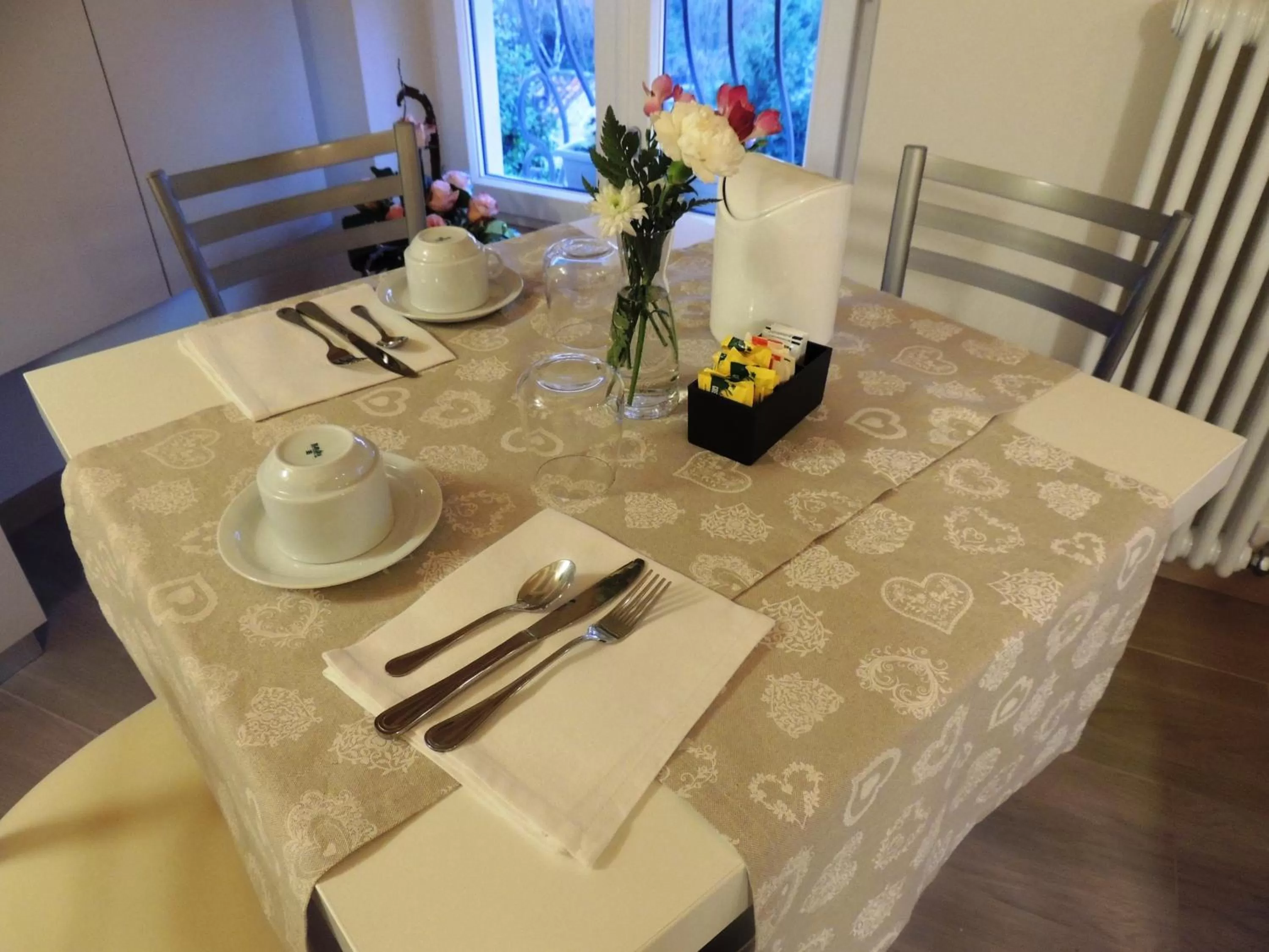 Restaurant/places to eat in B&B La Casa di Rosa