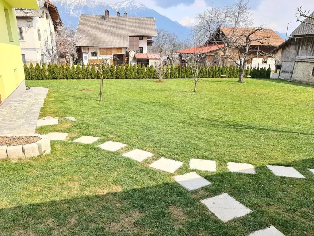 Garden in Veldes B&B