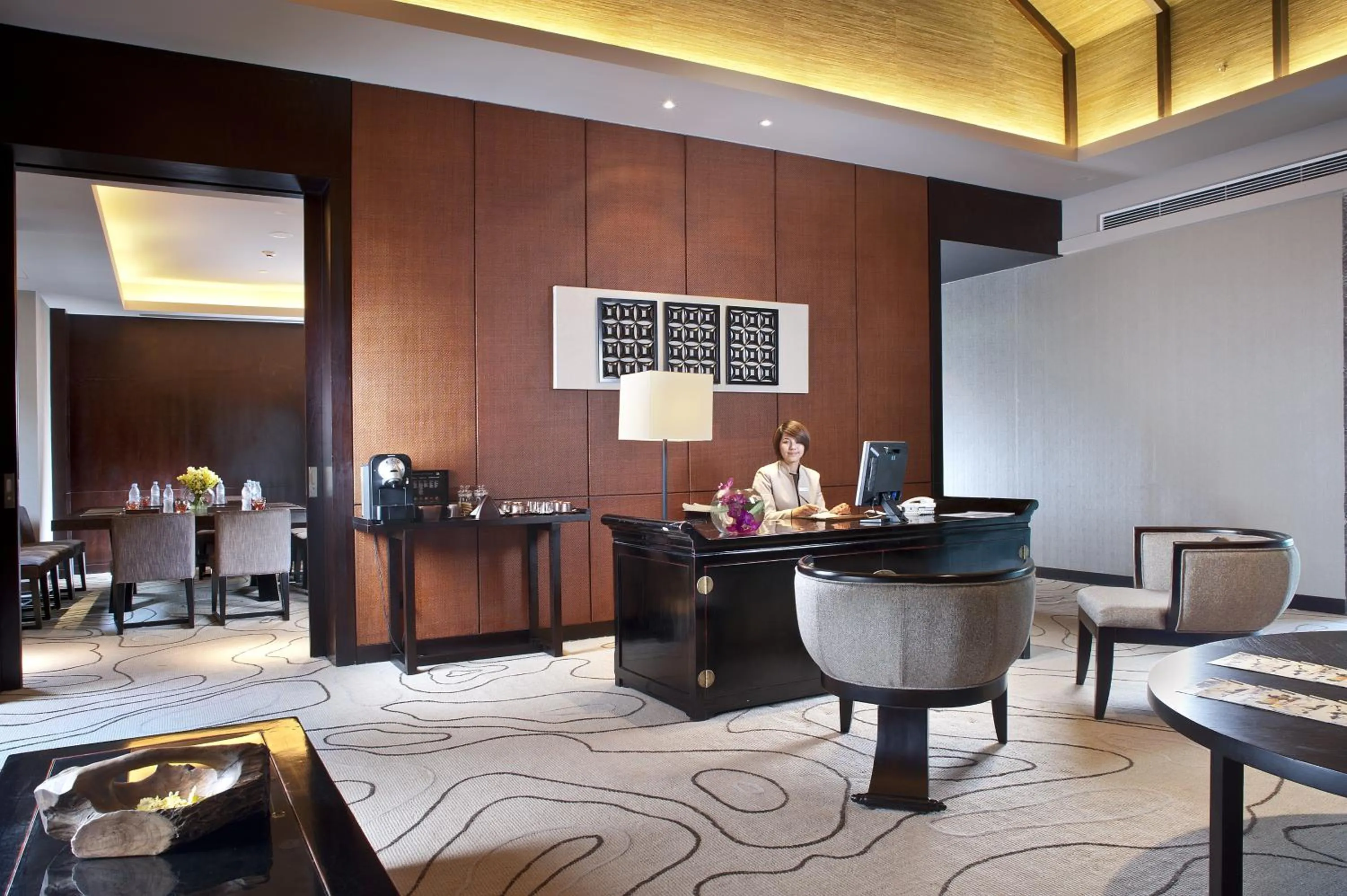 Business facilities in Pullman Lijiang Resort & Spa