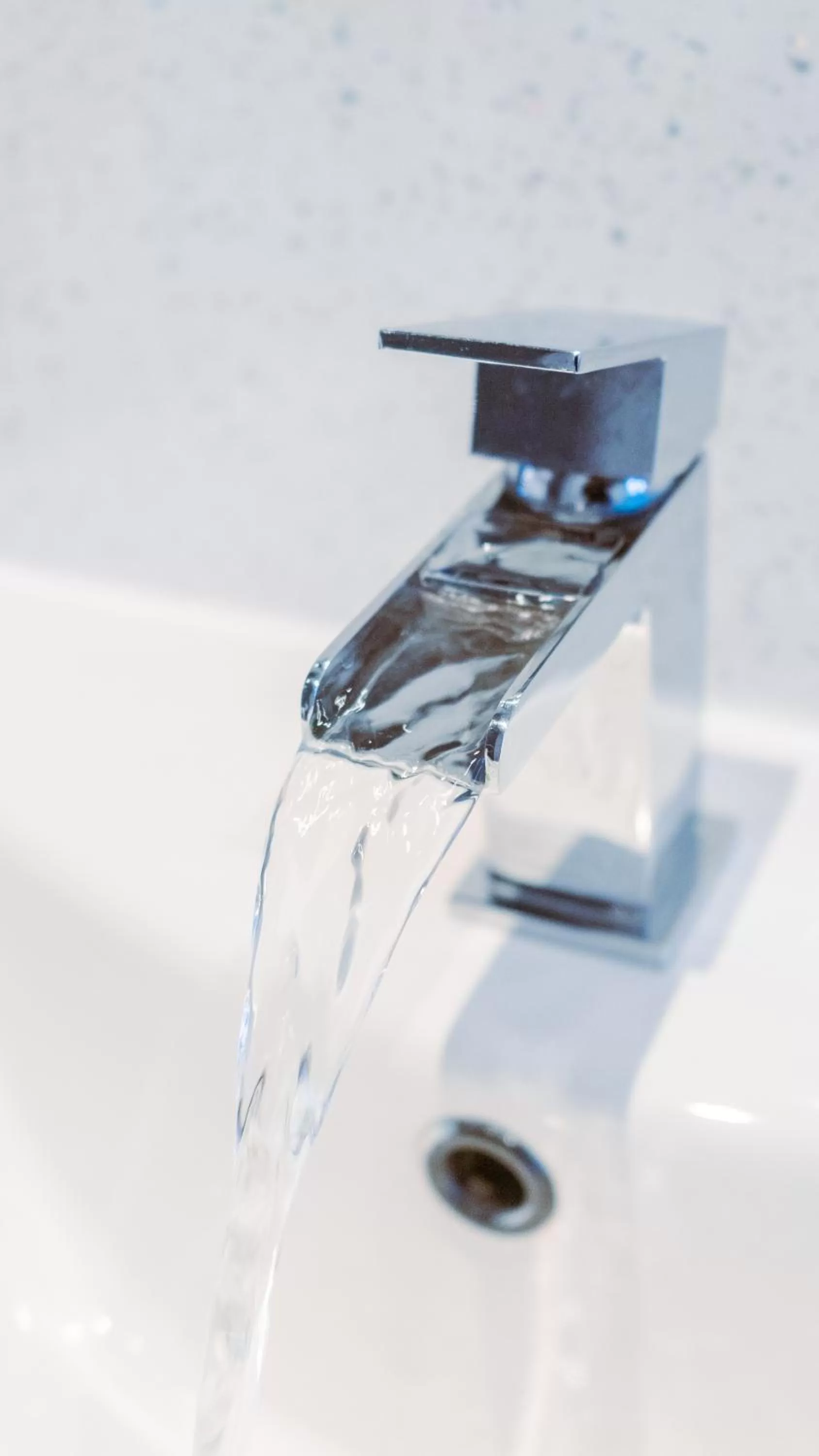 Bathroom in West End Hotel