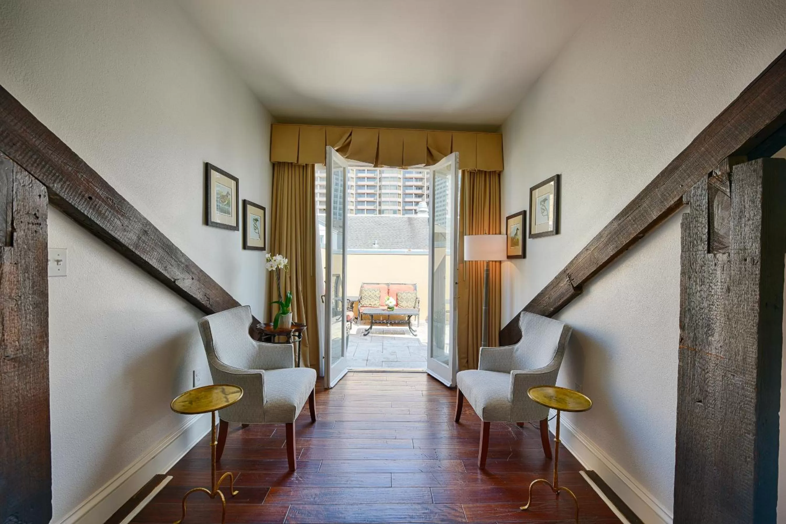 Balcony/Terrace in voco St James Hotel by IHG