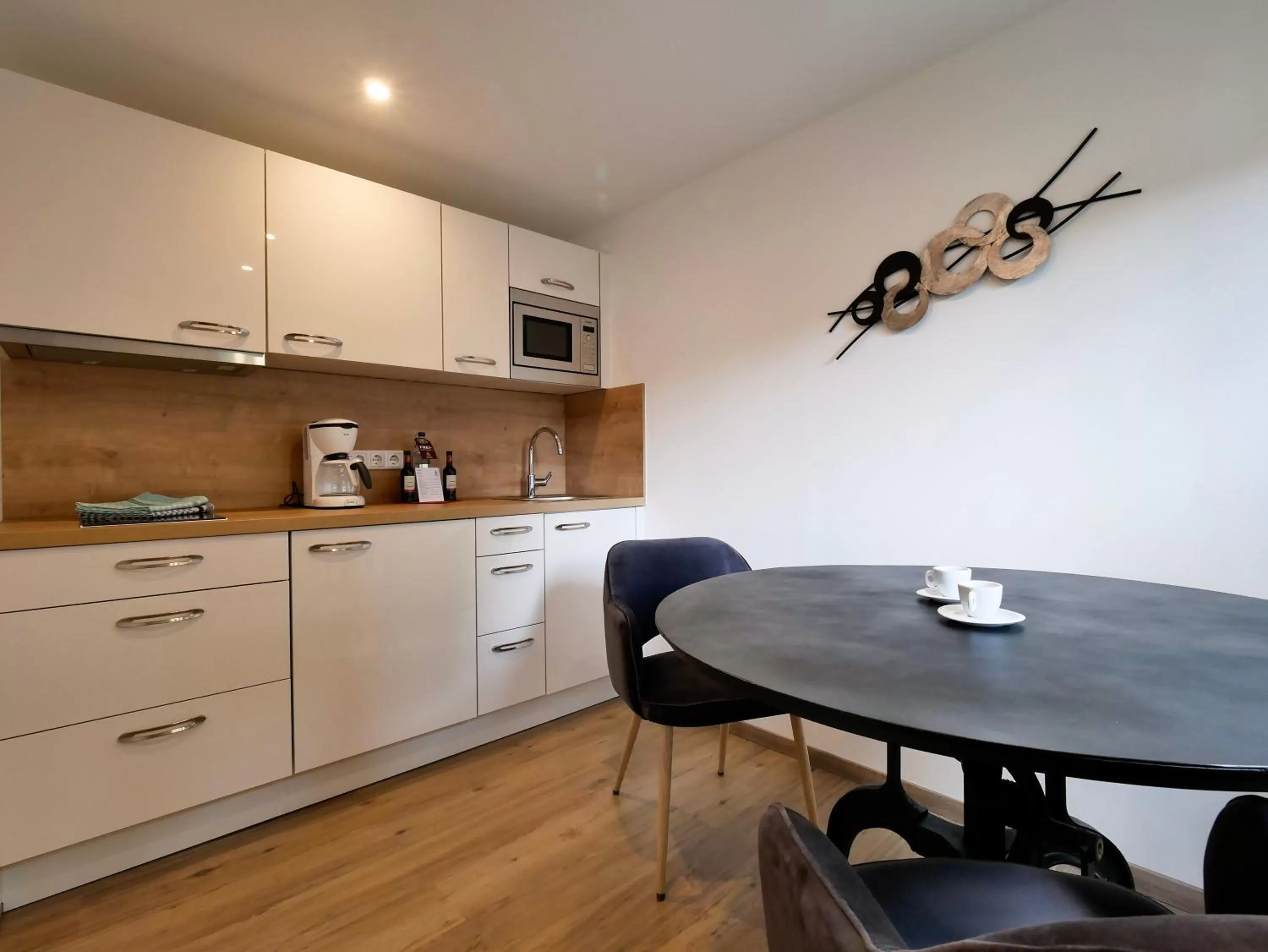 Kitchen or kitchenette in Hotel Gräfrather Hof