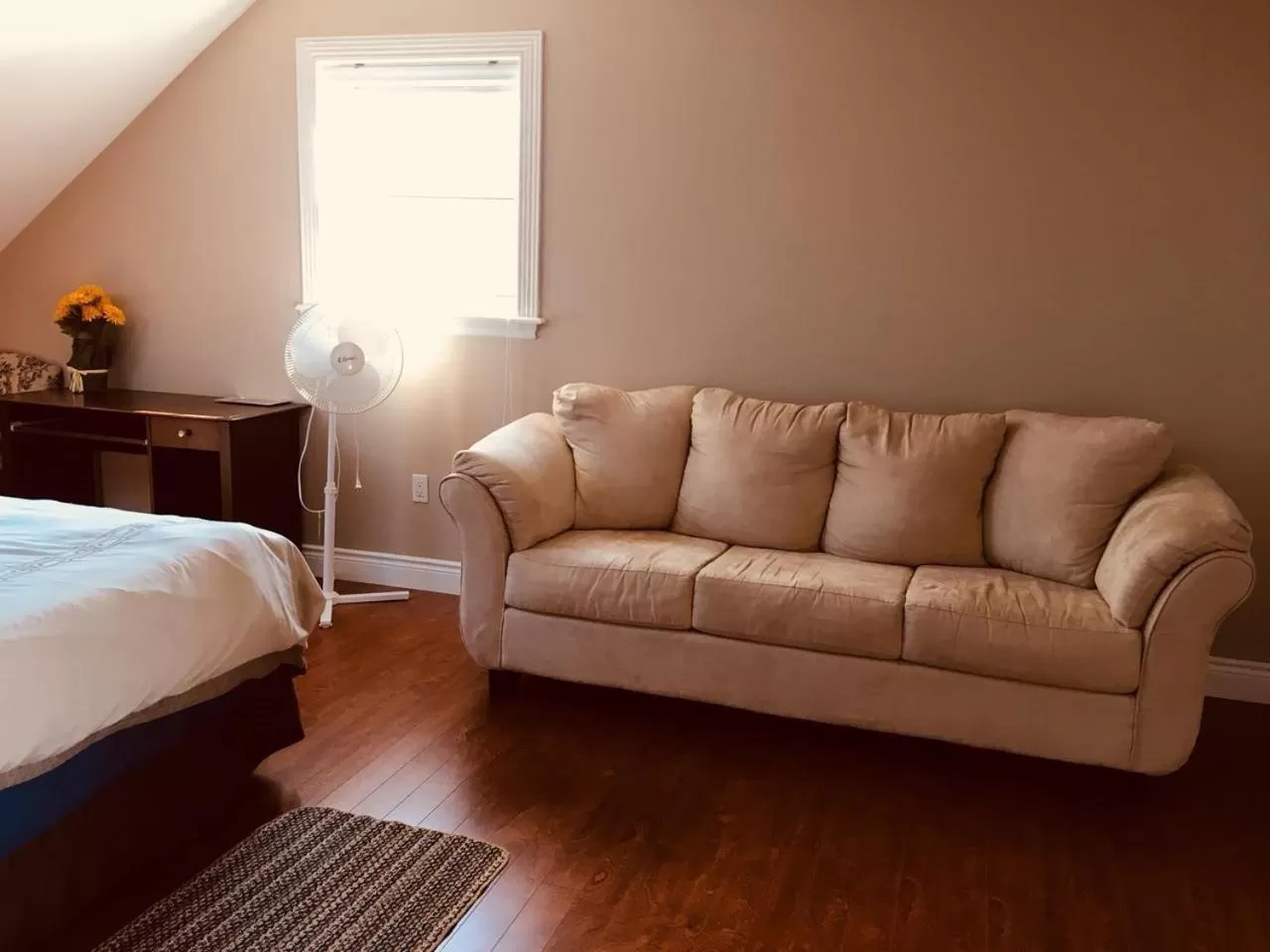 Bed in Seaview White House