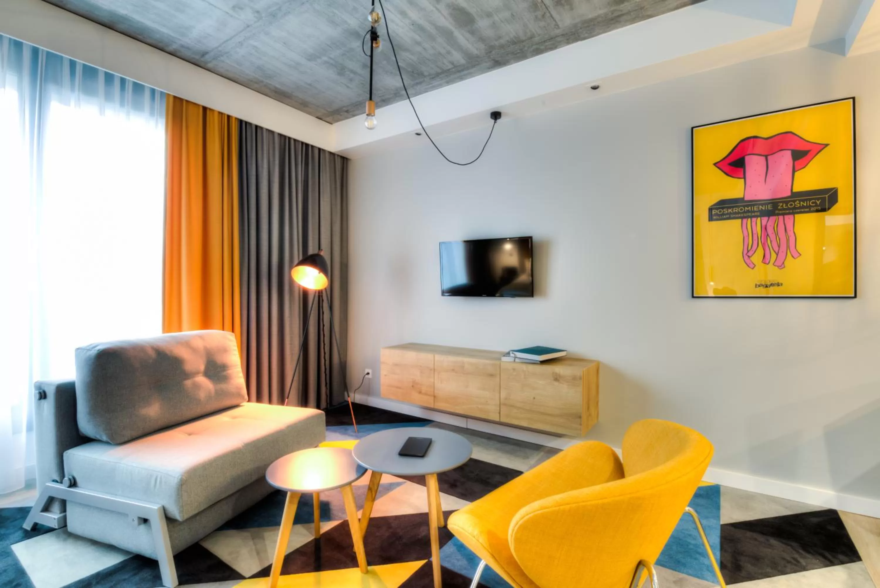 Photo of the whole room in Lwowska 1