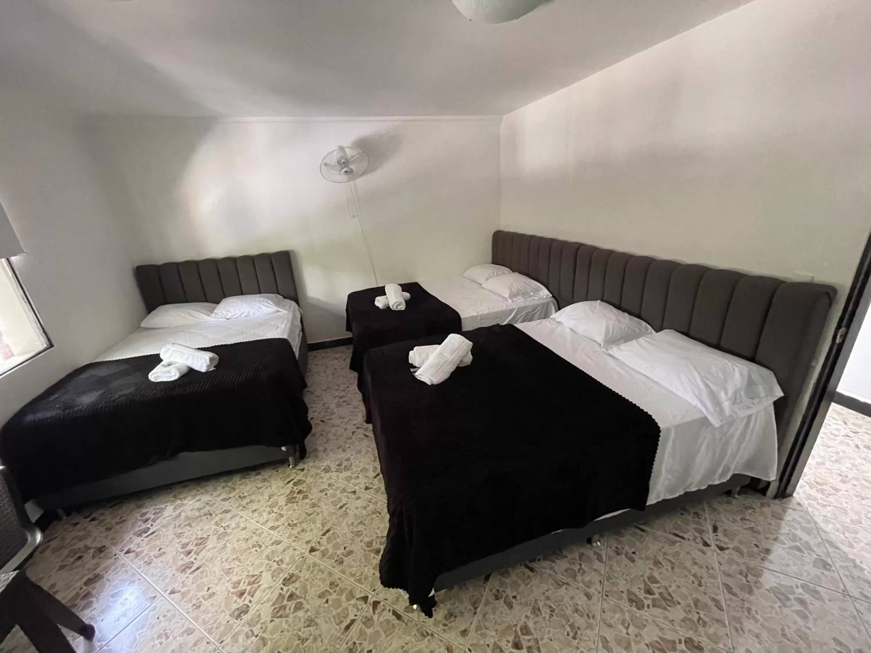 Bed in Hotel De León Estadio