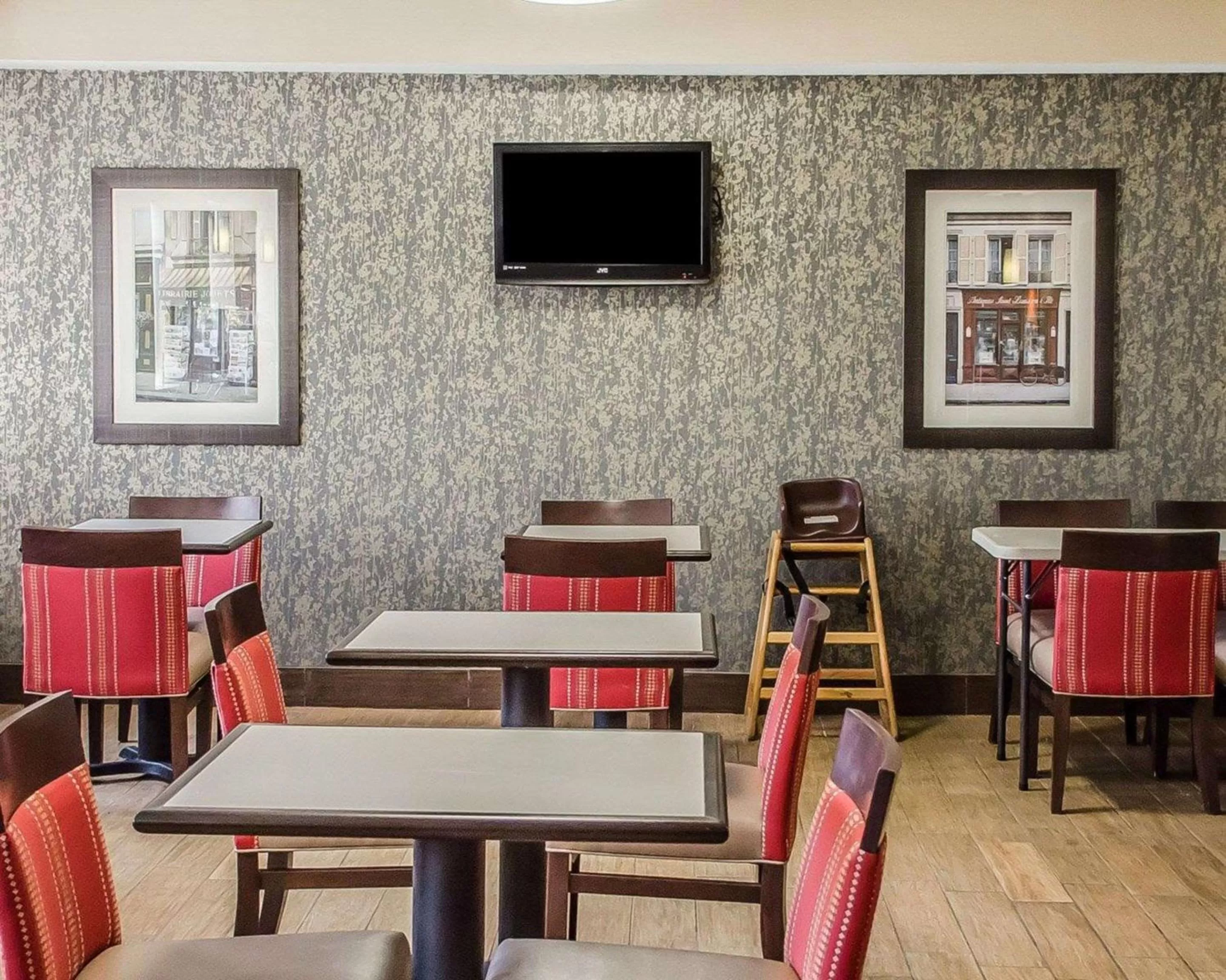 Restaurant/places to eat in SureStay Plus by Best Western Jonestown Lebanon Valley