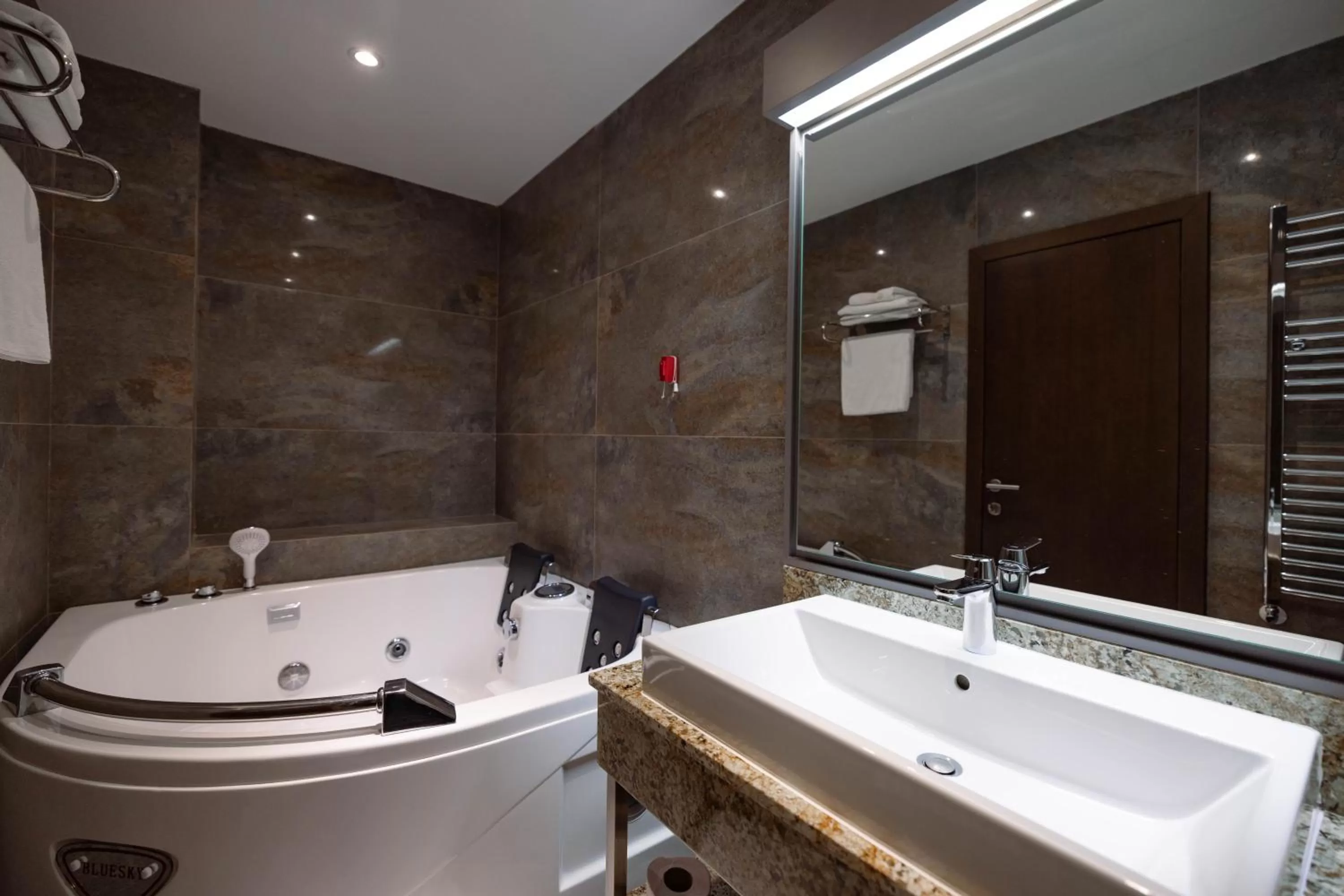 Bathroom in Hotel Prishtina