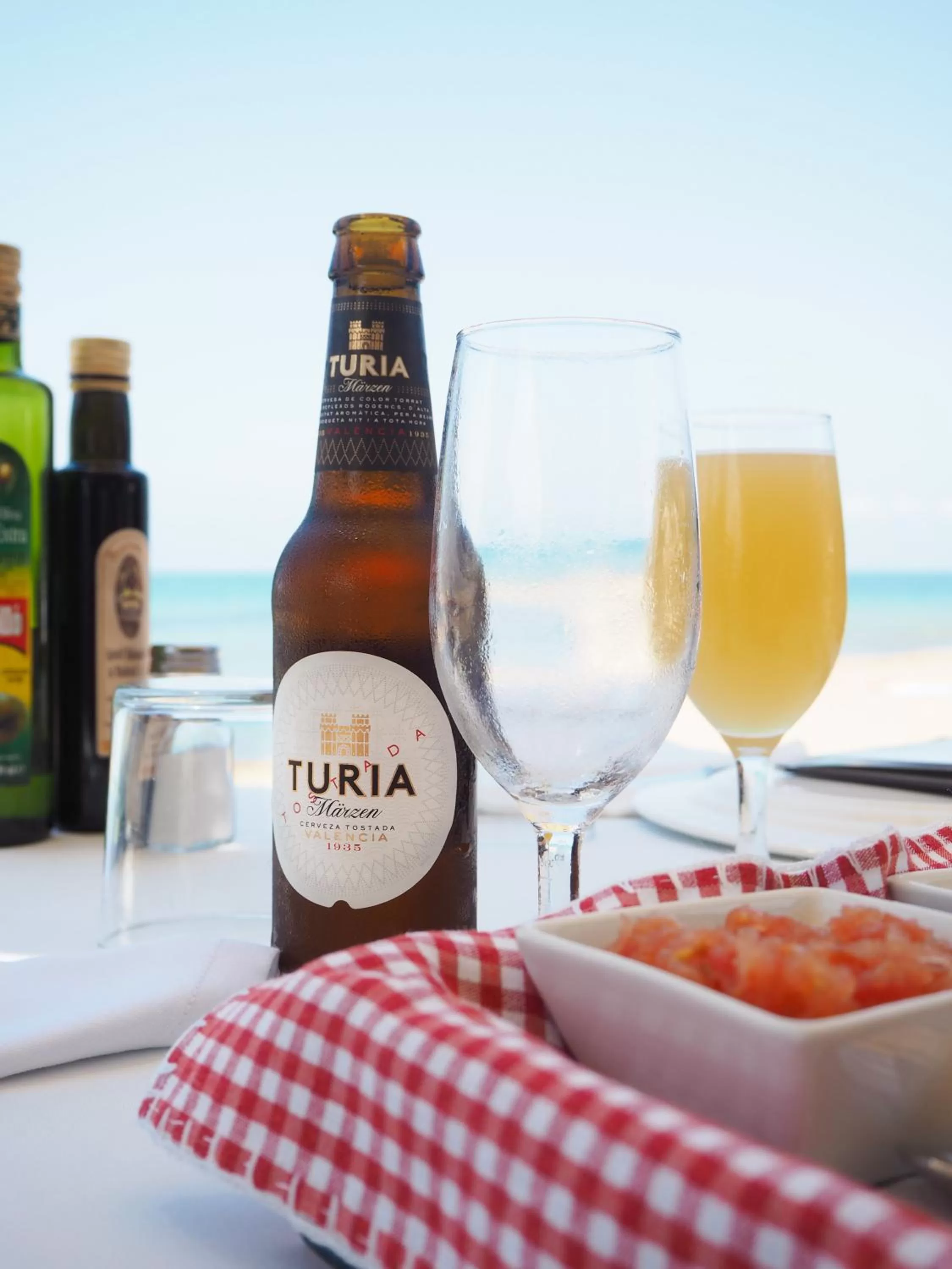 Restaurant/places to eat in Hotel Noguera Mar