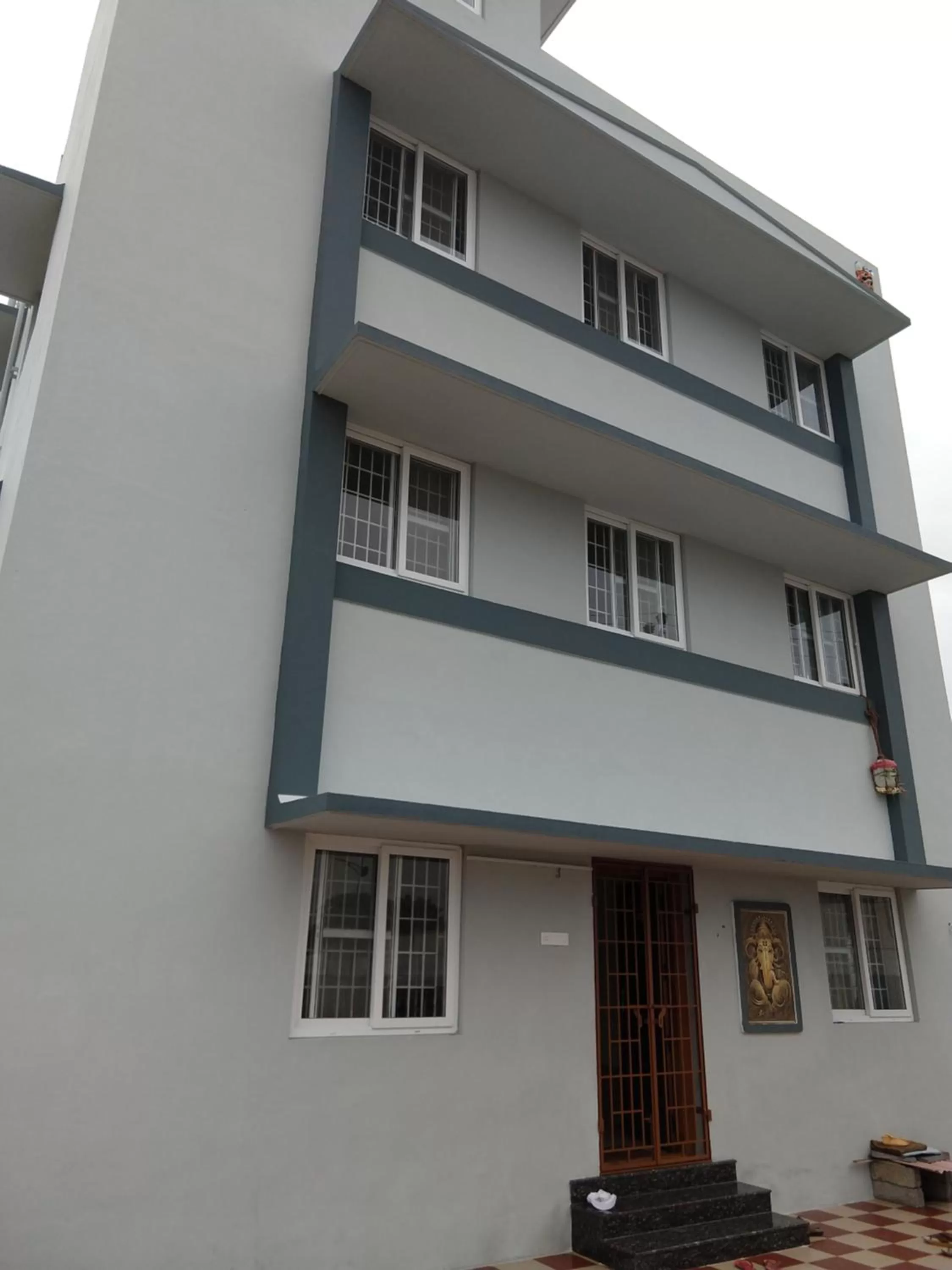 Property building in Shantham Service Apartments, Kinathukadavu, Coimbatore