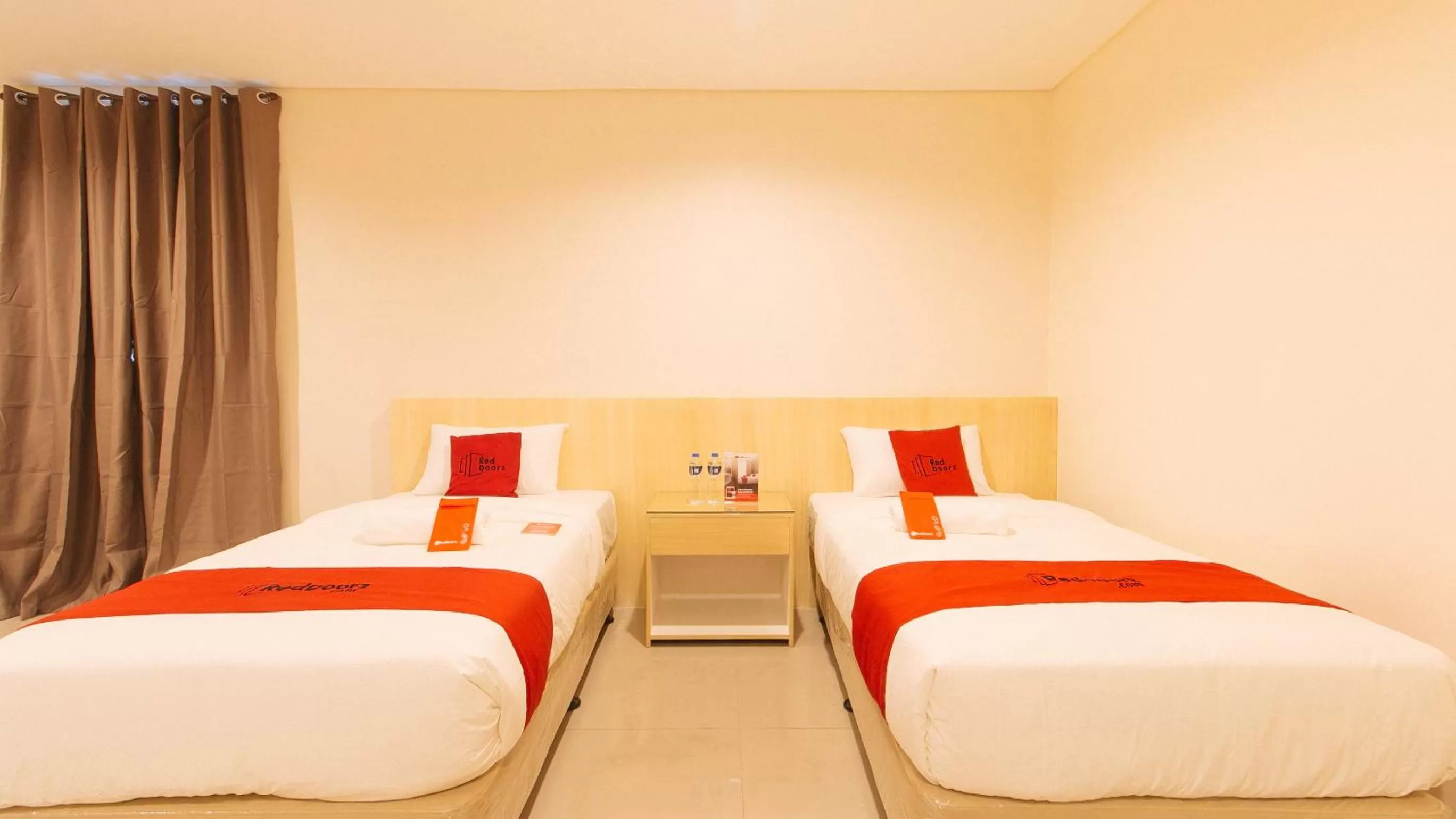 Bed in RedDoorz Plus @ Kaizen Suites Taft Avenue