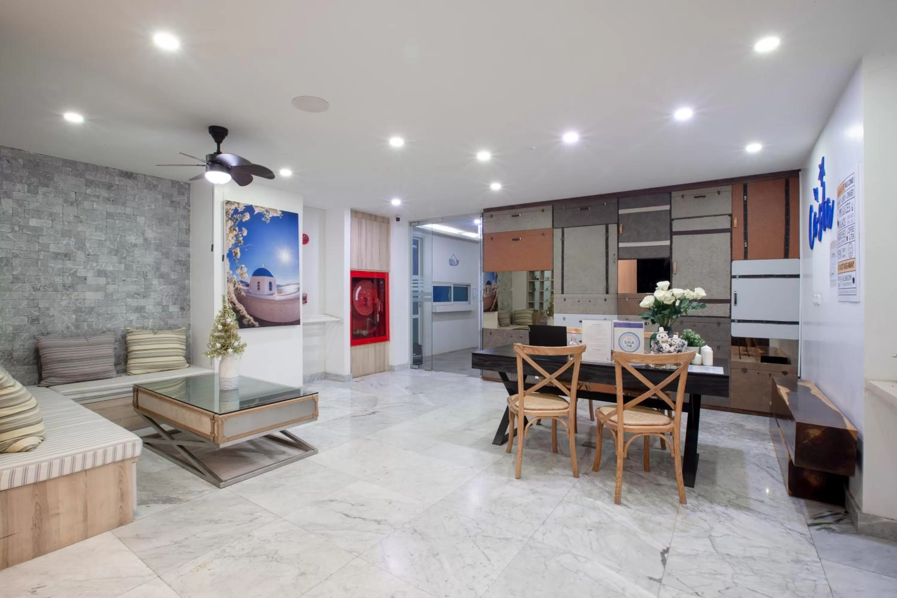 Lobby or reception in Costa Beach Residence & Jacuzzi