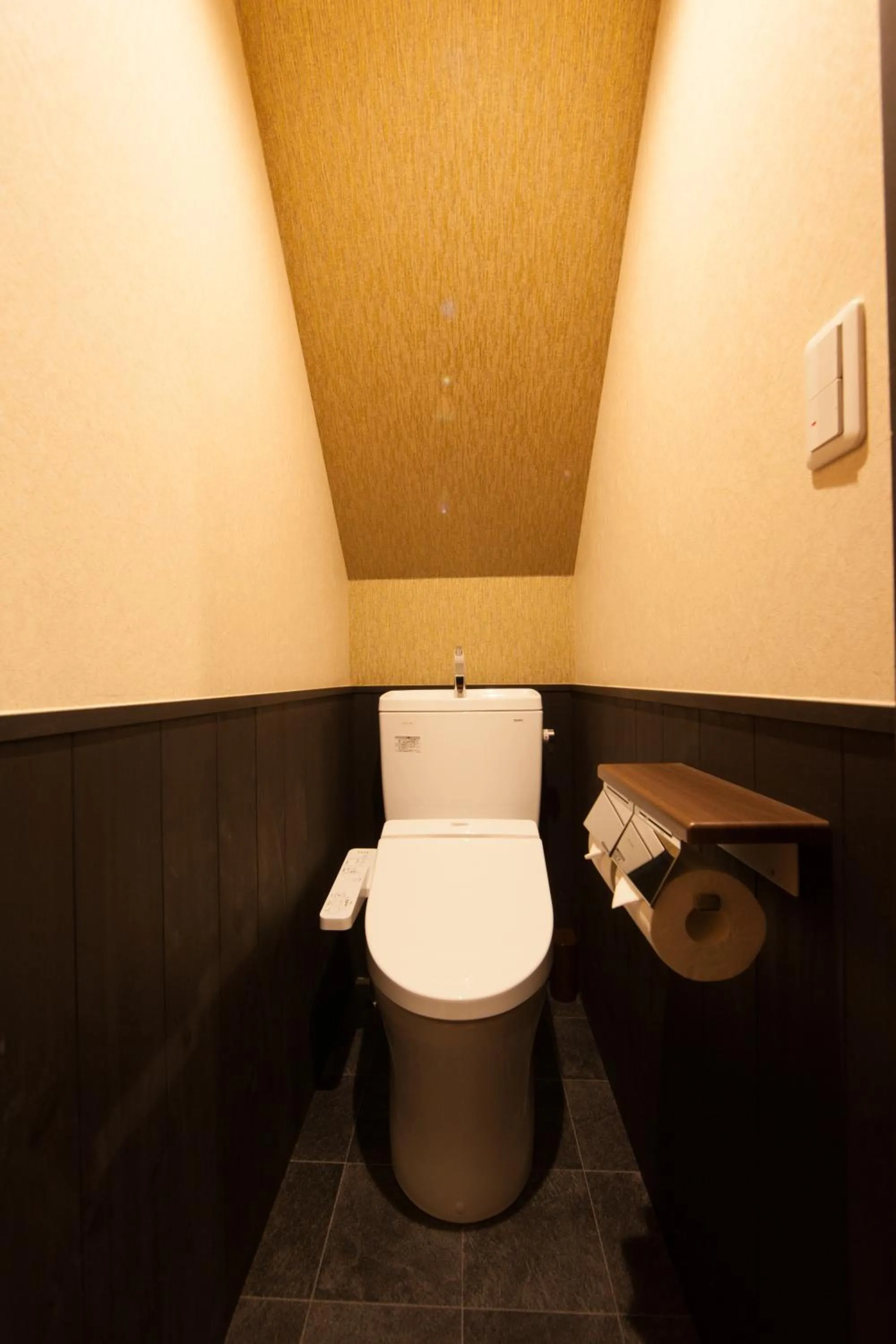 Toilet in Rinn Tofukuji Kamogawa