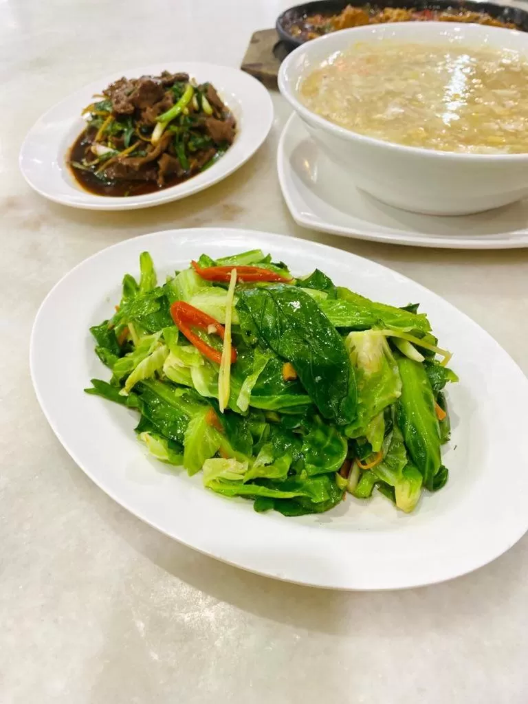 Restaurant/places to eat in Pantai Inn Kota Kinabalu