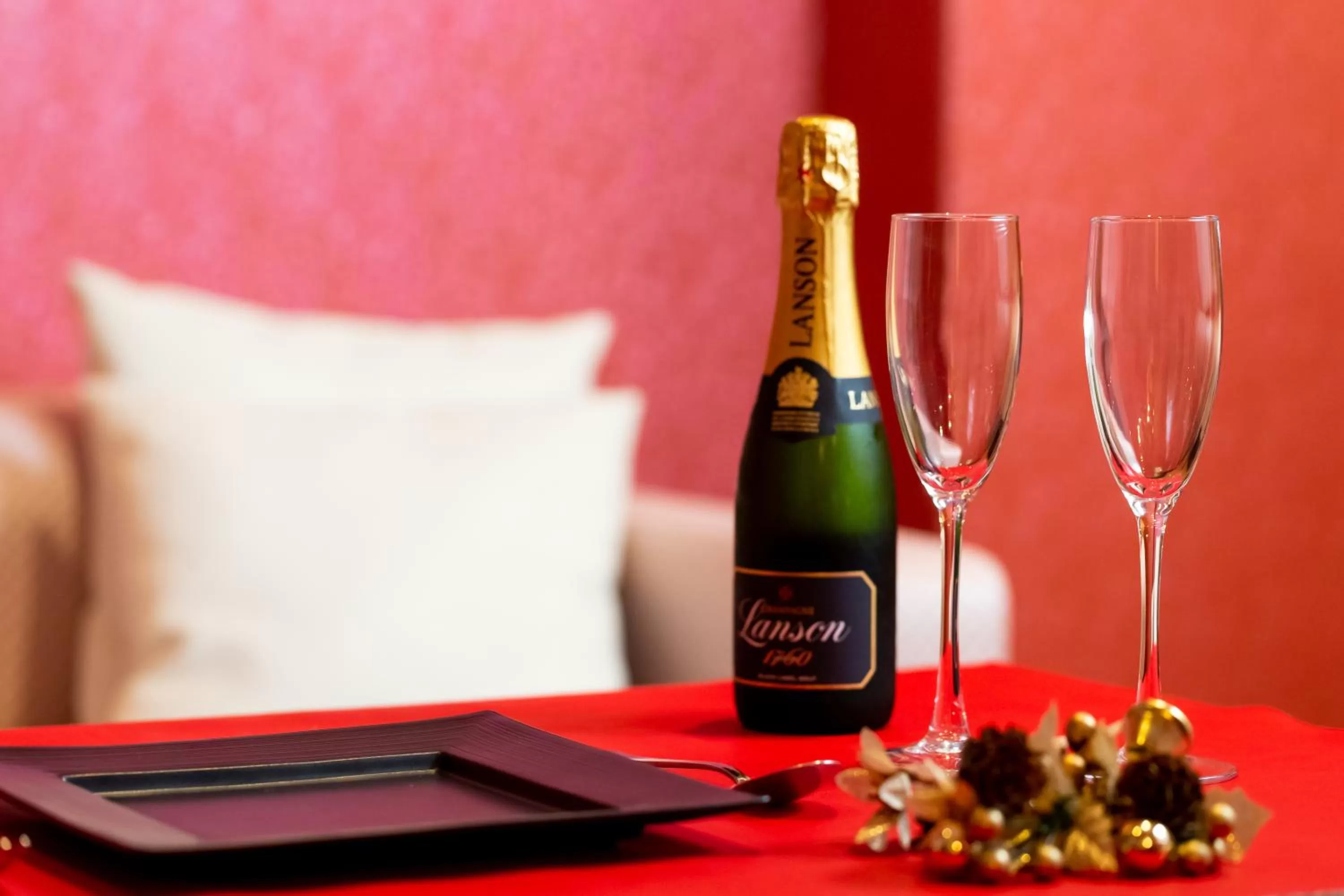 Alcoholic drinks in Hotel Renaissance Sendai (Leisure Hotel)