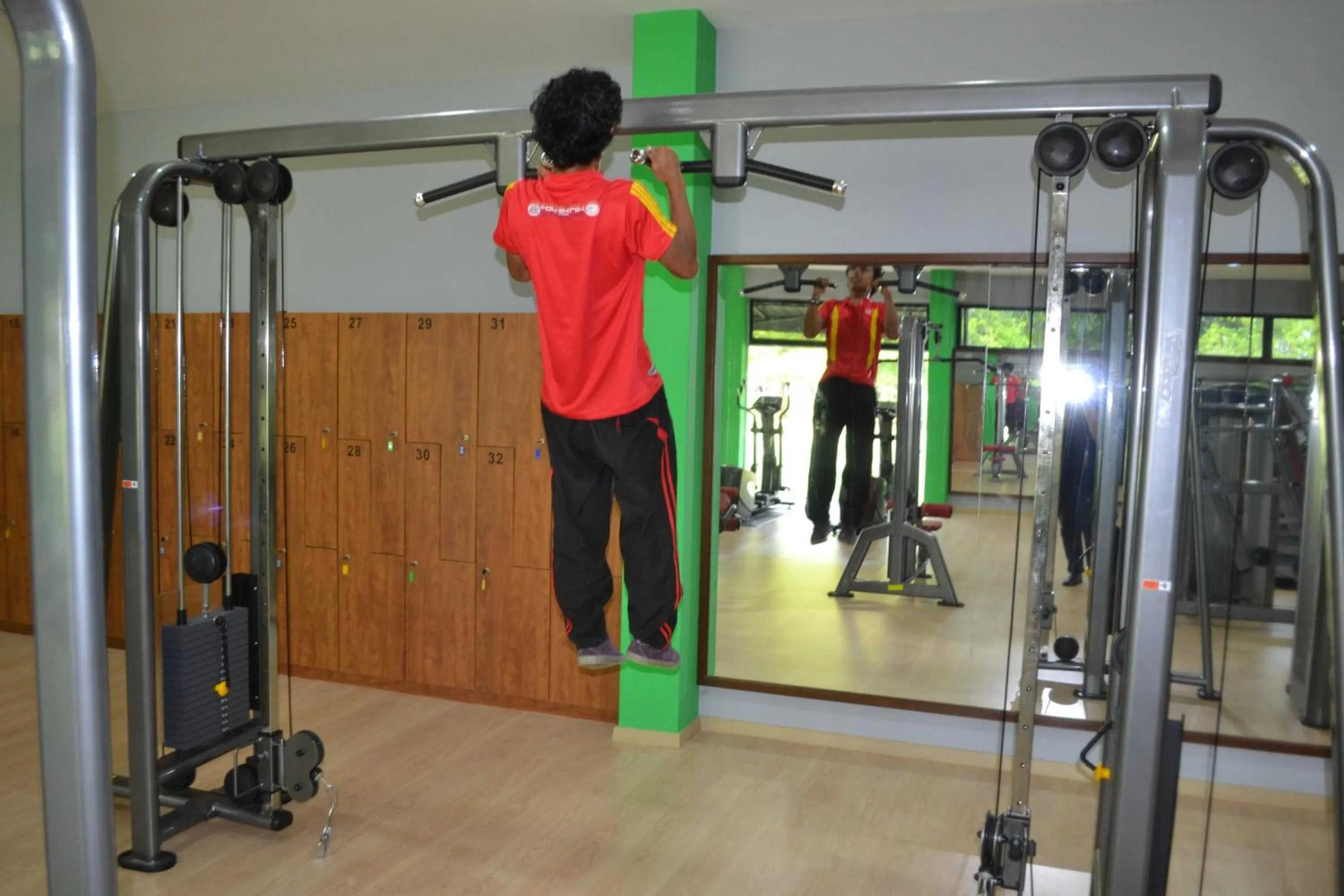 Fitness centre/facilities in De Rhu Beach Resort