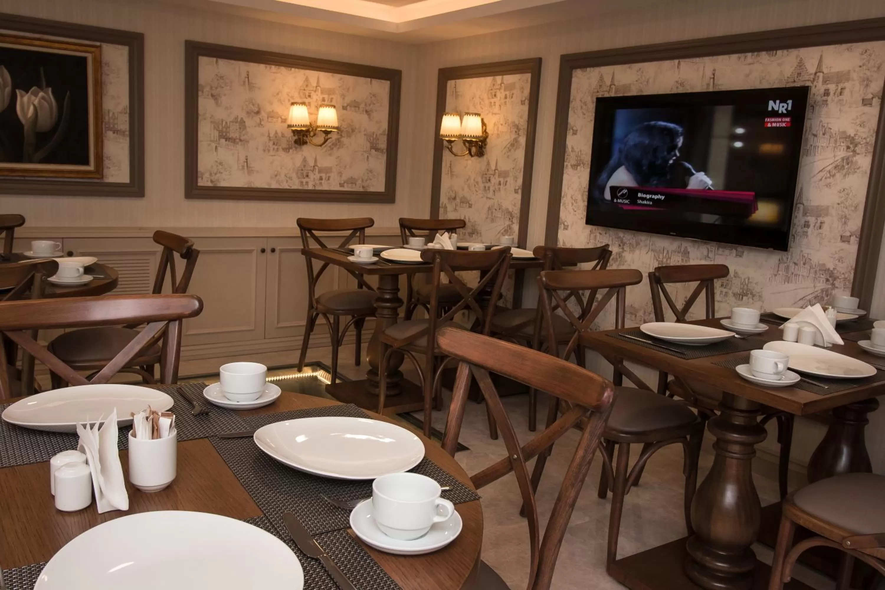 Buffet breakfast in Istanbul Town Hotel