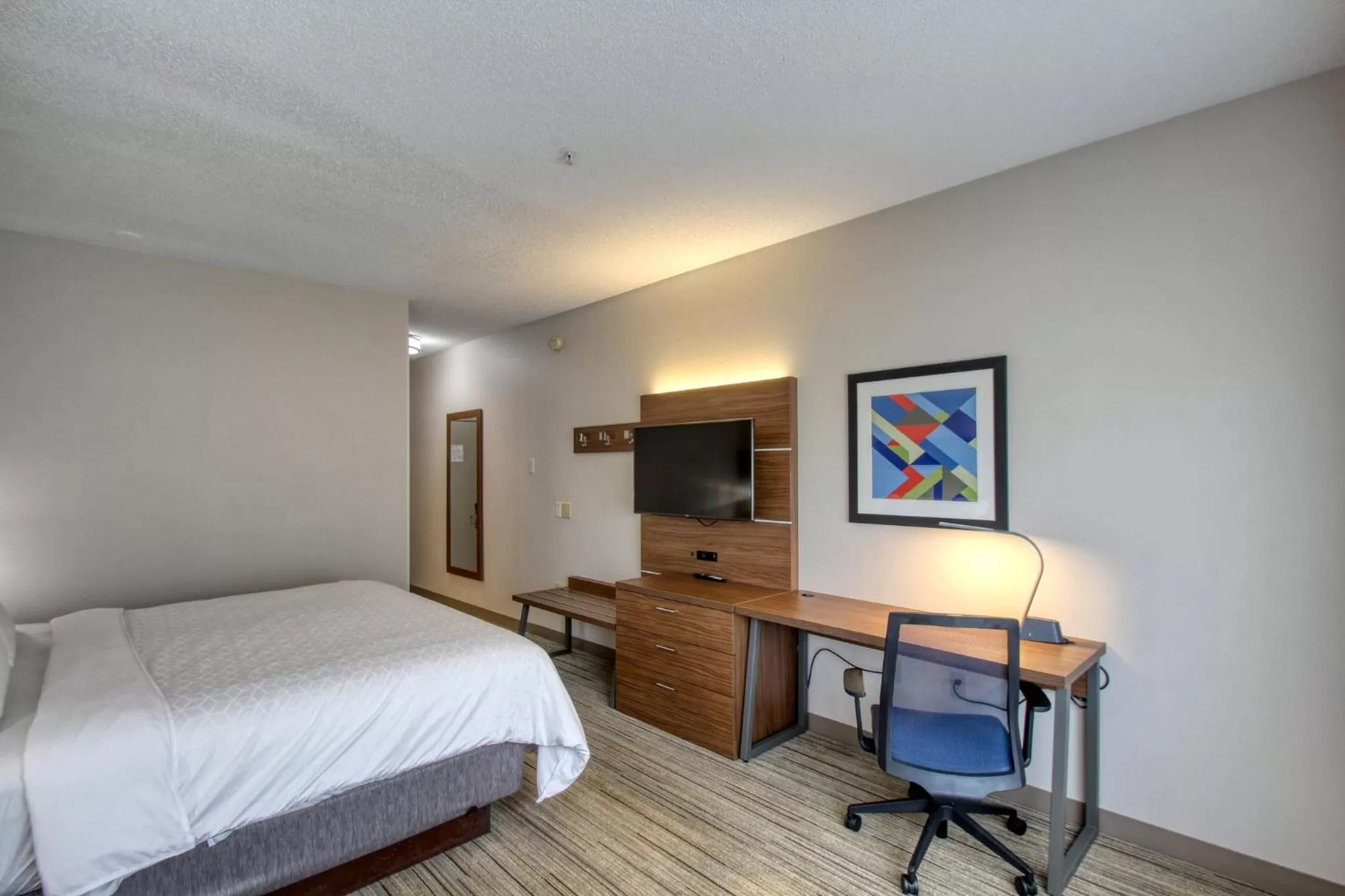 Photo of the whole room, Bed in Holiday Inn Express Hotel & Suites Oshkosh - State Route 41 by IHG