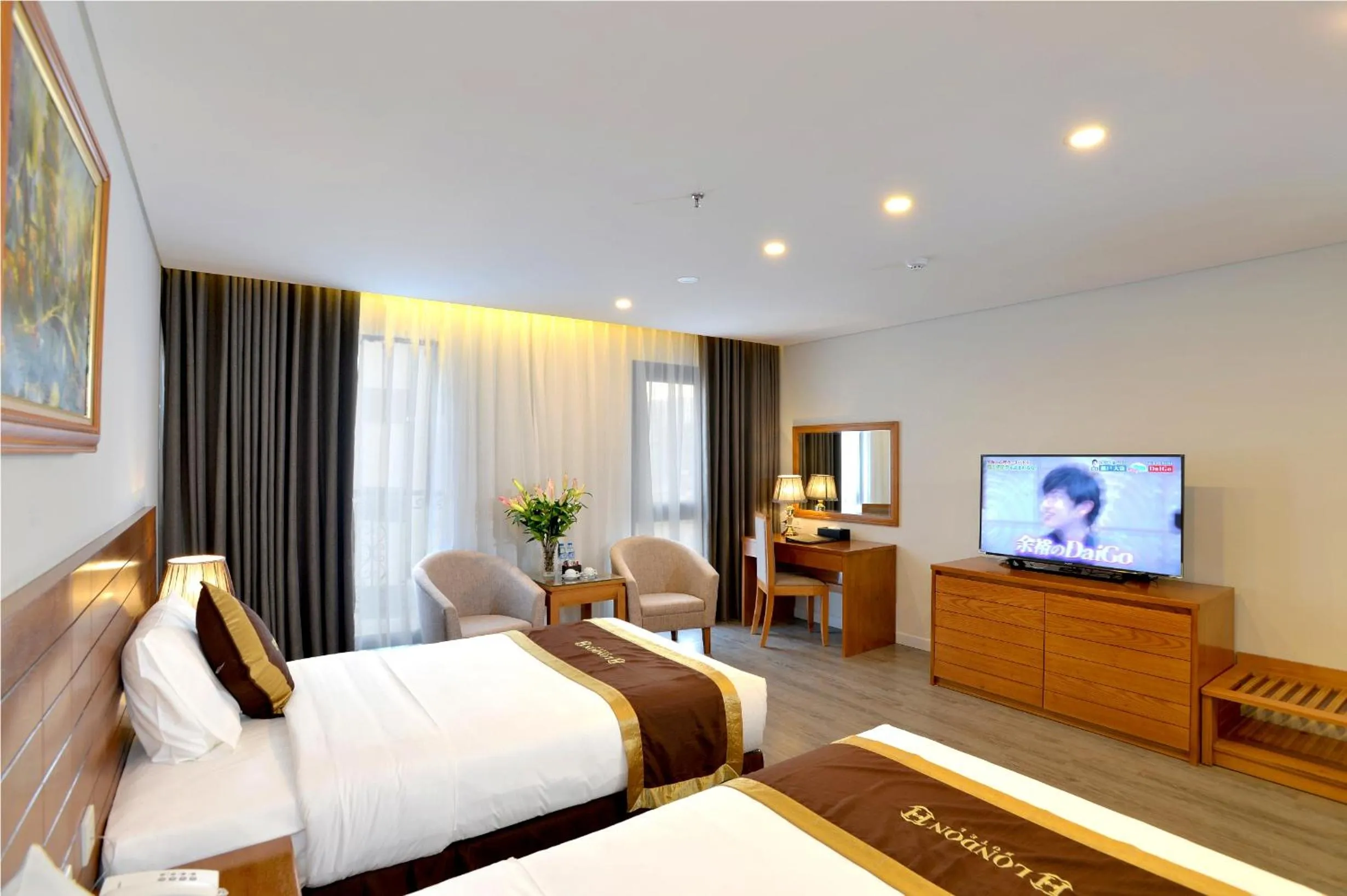 View (from property/room), Bed in London Hanoi Hotel