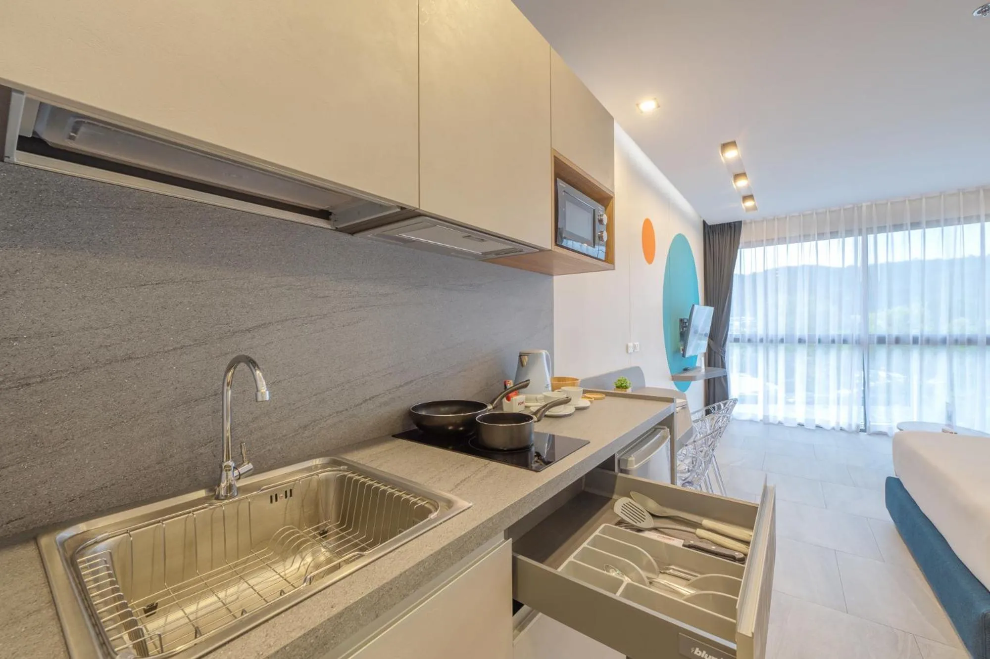 Kitchen or kitchenette in HOMA Phuket Town