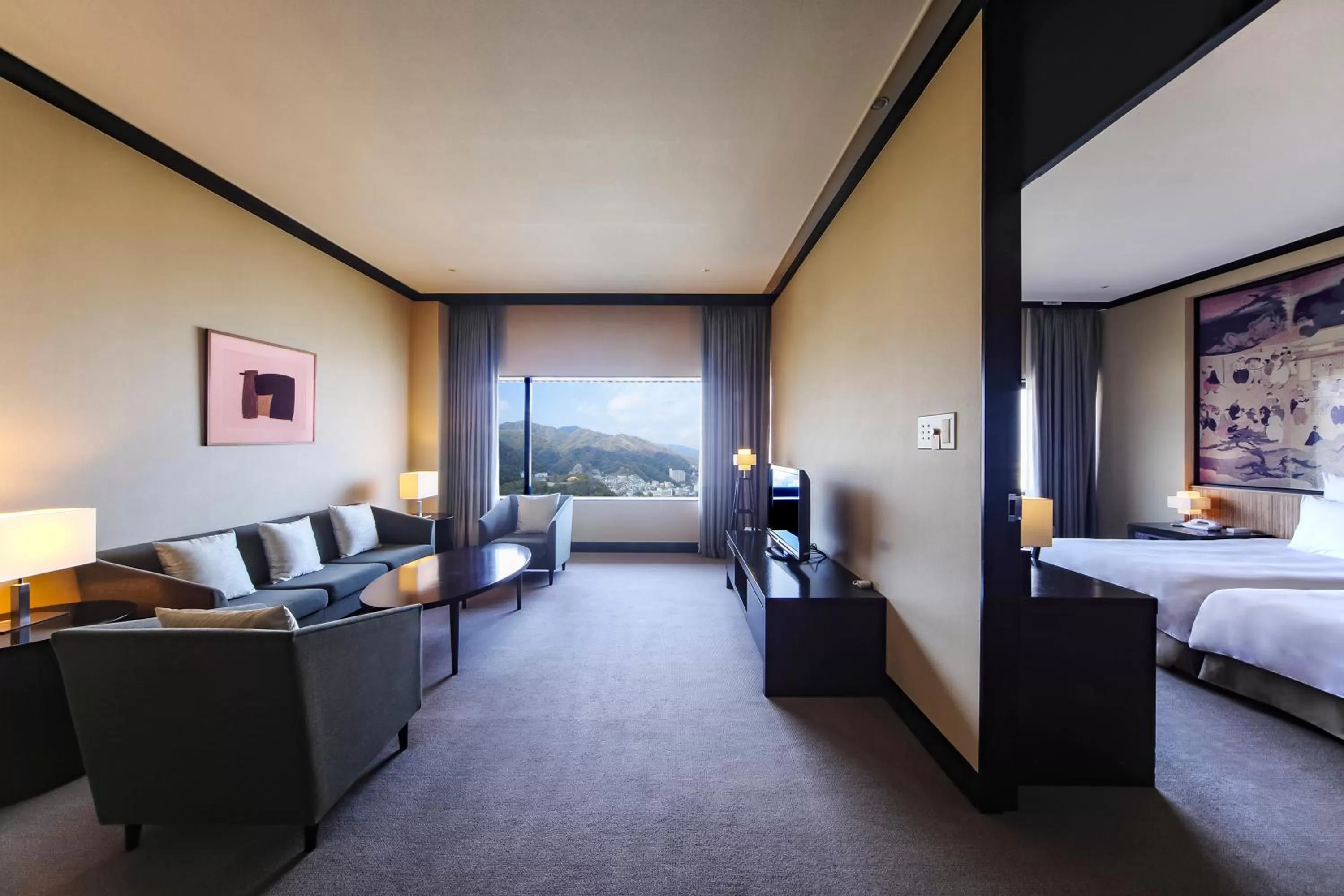 Living room, Bed in ANA Crowne Plaza Kobe by IHG