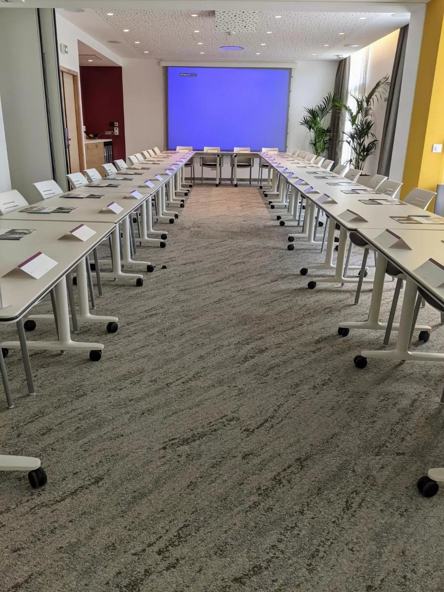 Meeting/conference room in Mercure Avignon TGV Hotel & Spa