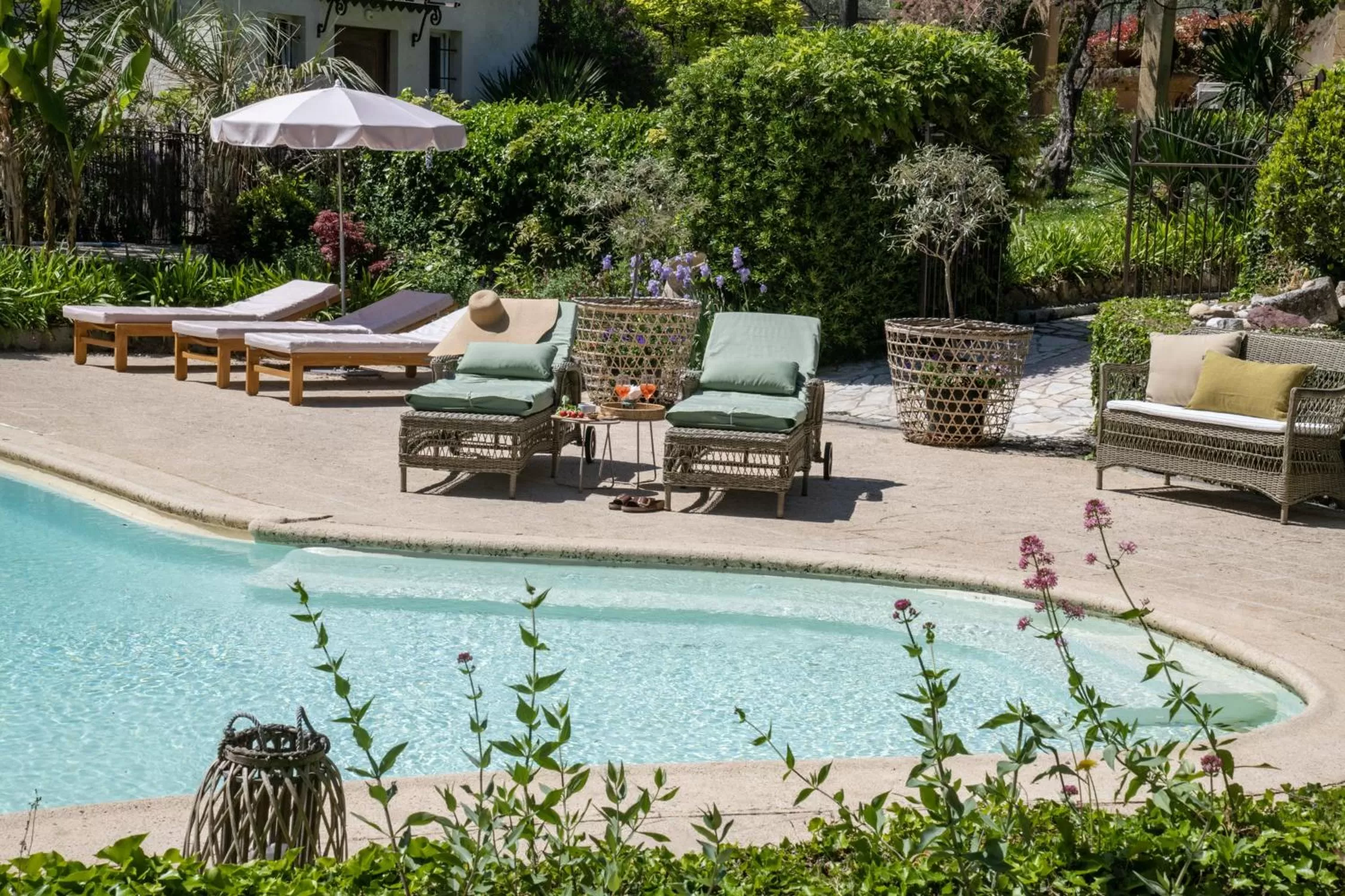 Swimming pool in Hotel Les Messugues