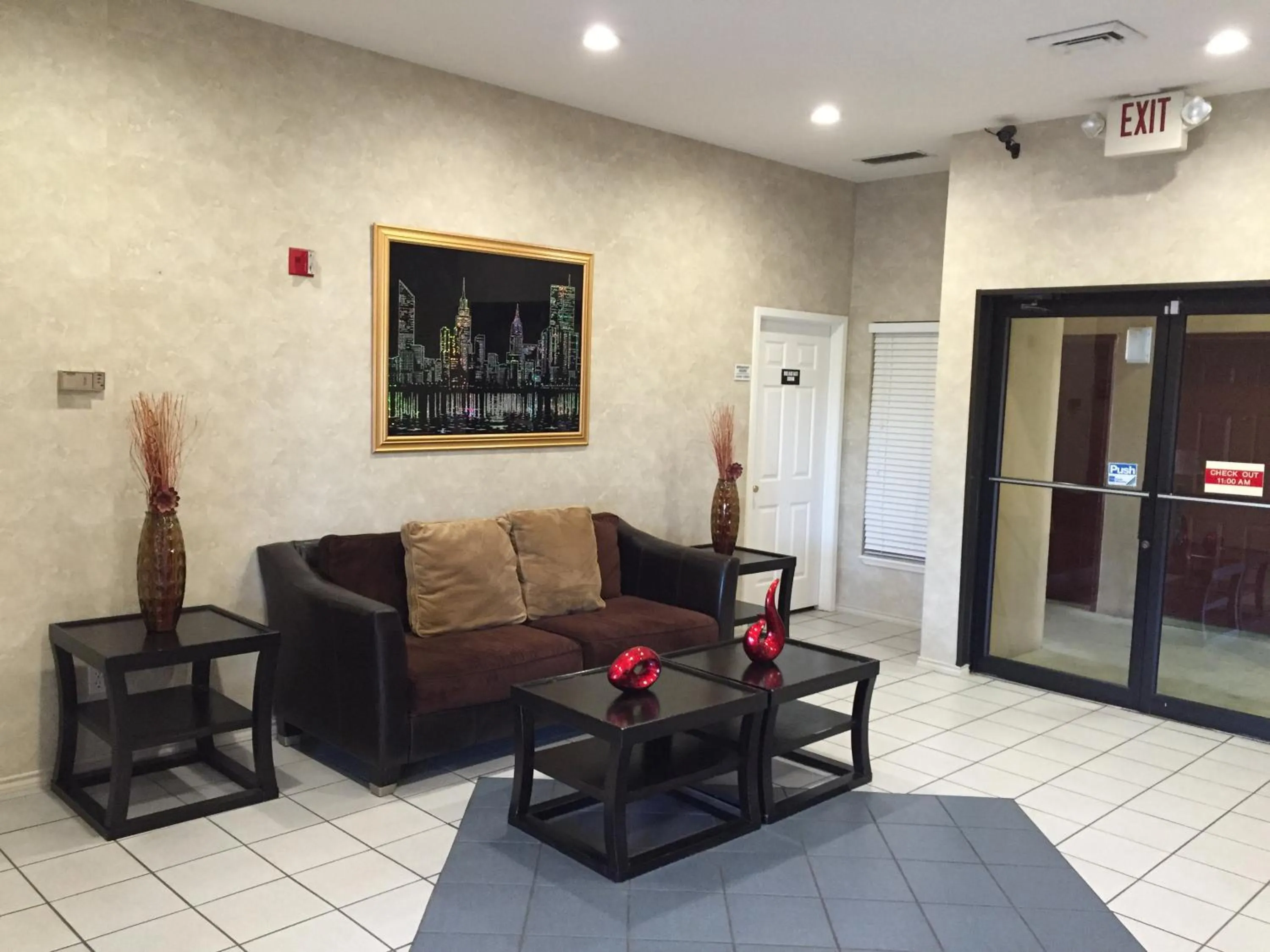 Lobby or reception in Super 8 by Wyndham Bastrop TX