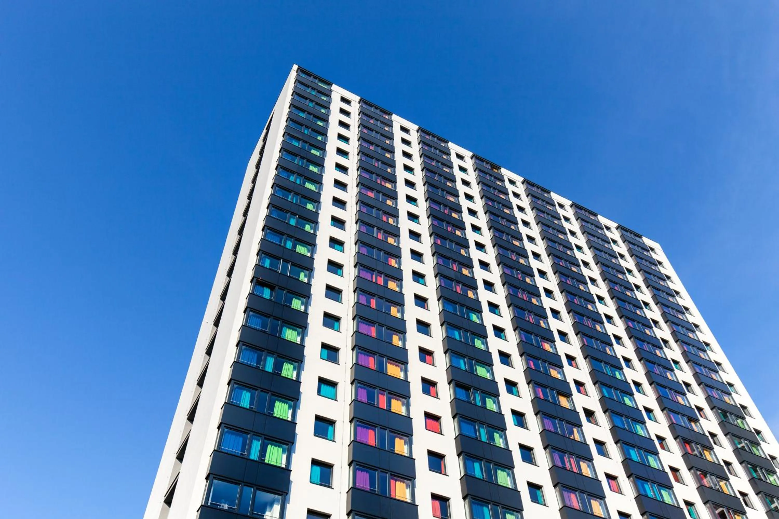 Facade/entrance in a&o Prague Rhea