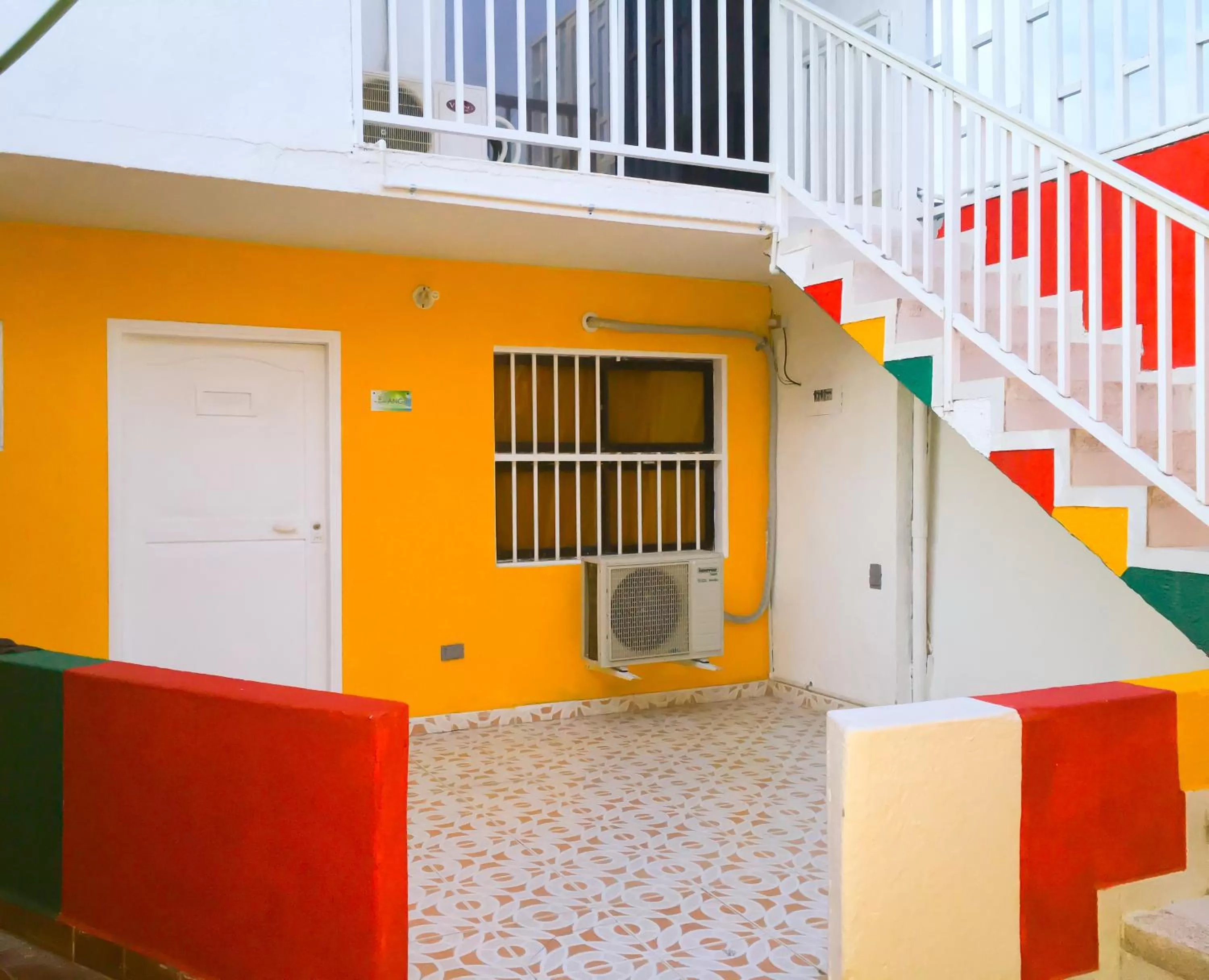 Posada Miss Joyce House