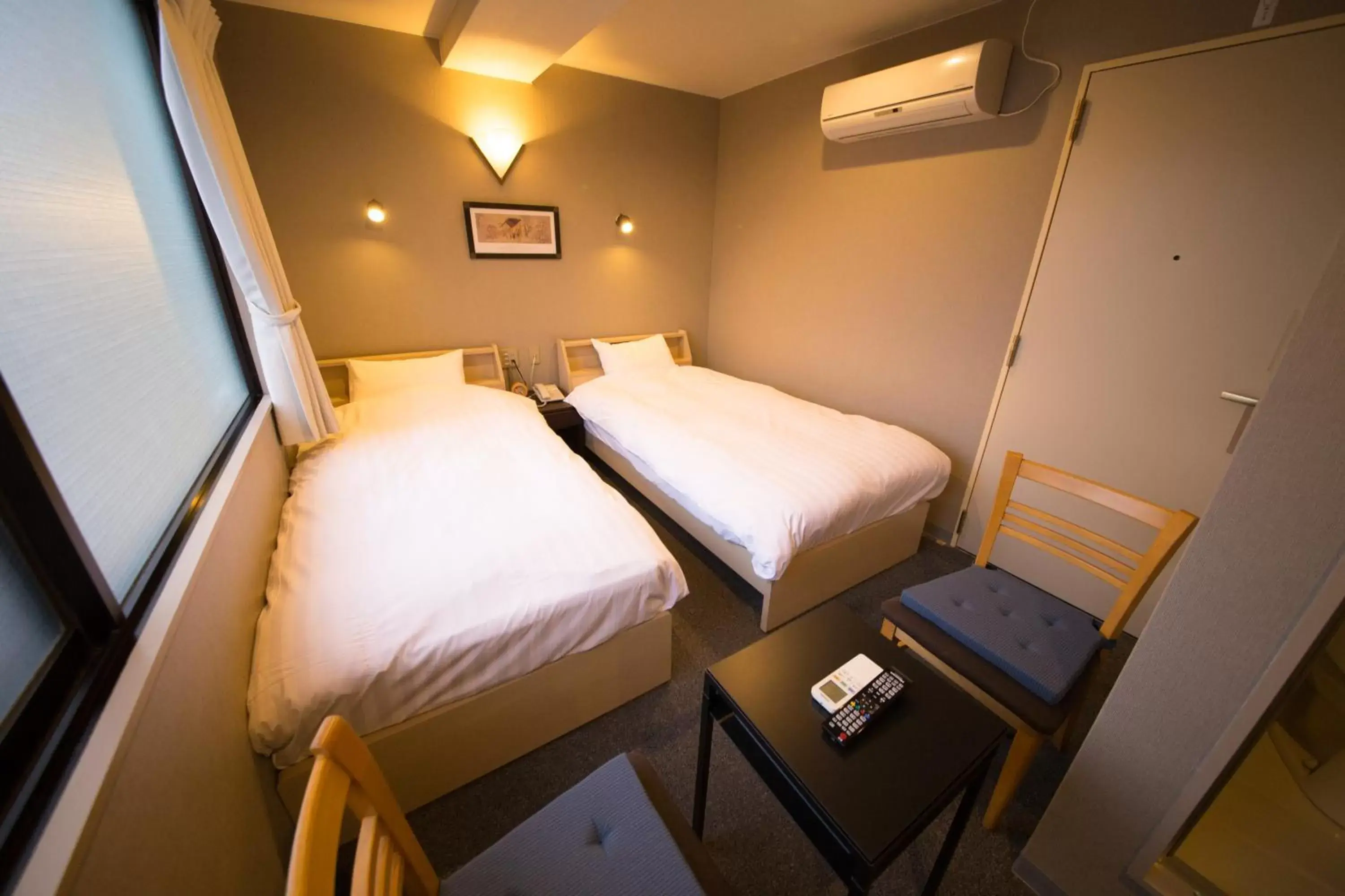 Standard Twin Room - Smoking in City Kaigetsu Standard Twin Room - Smoking in City Kaigetsu