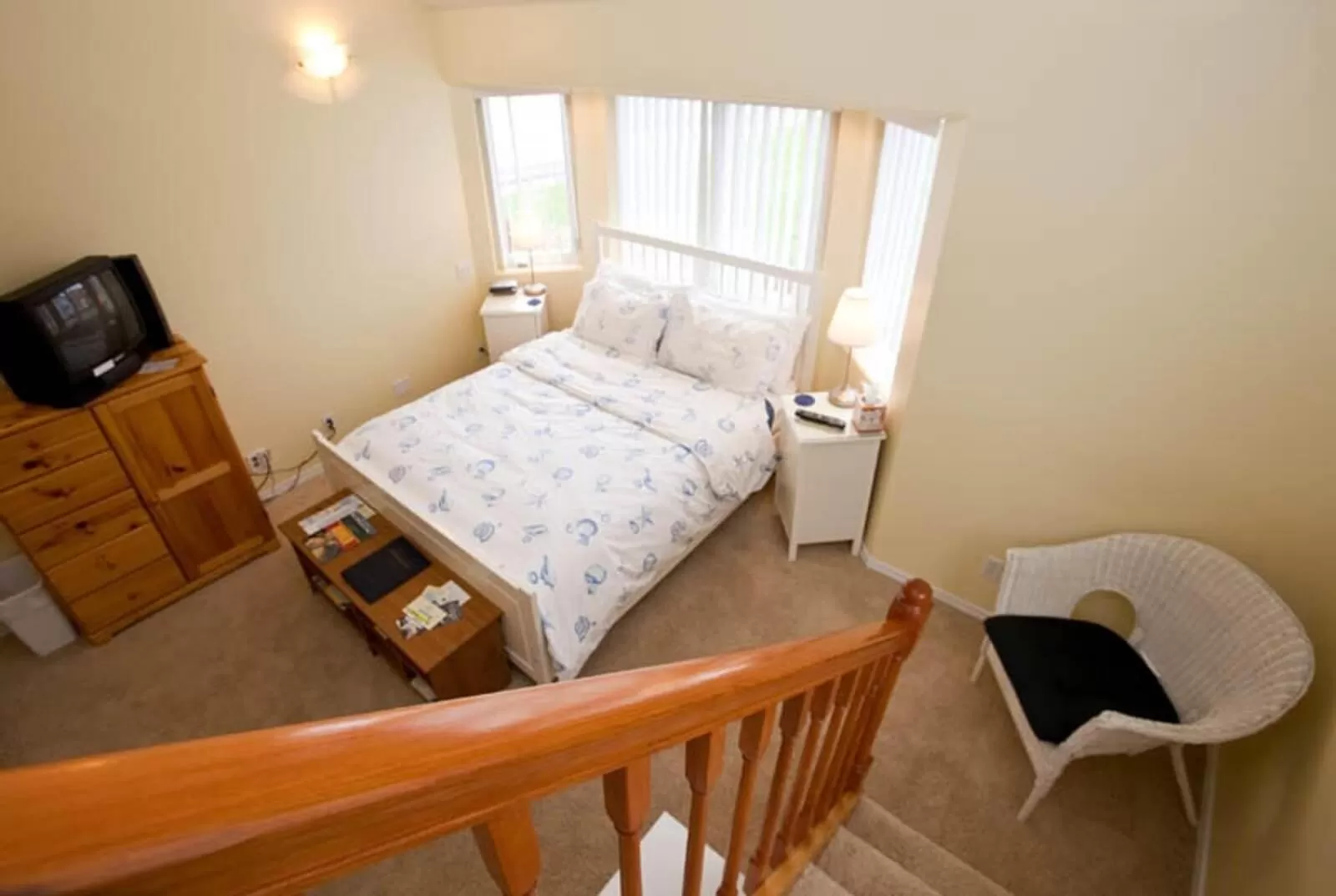 Bed in Driftwood Inn