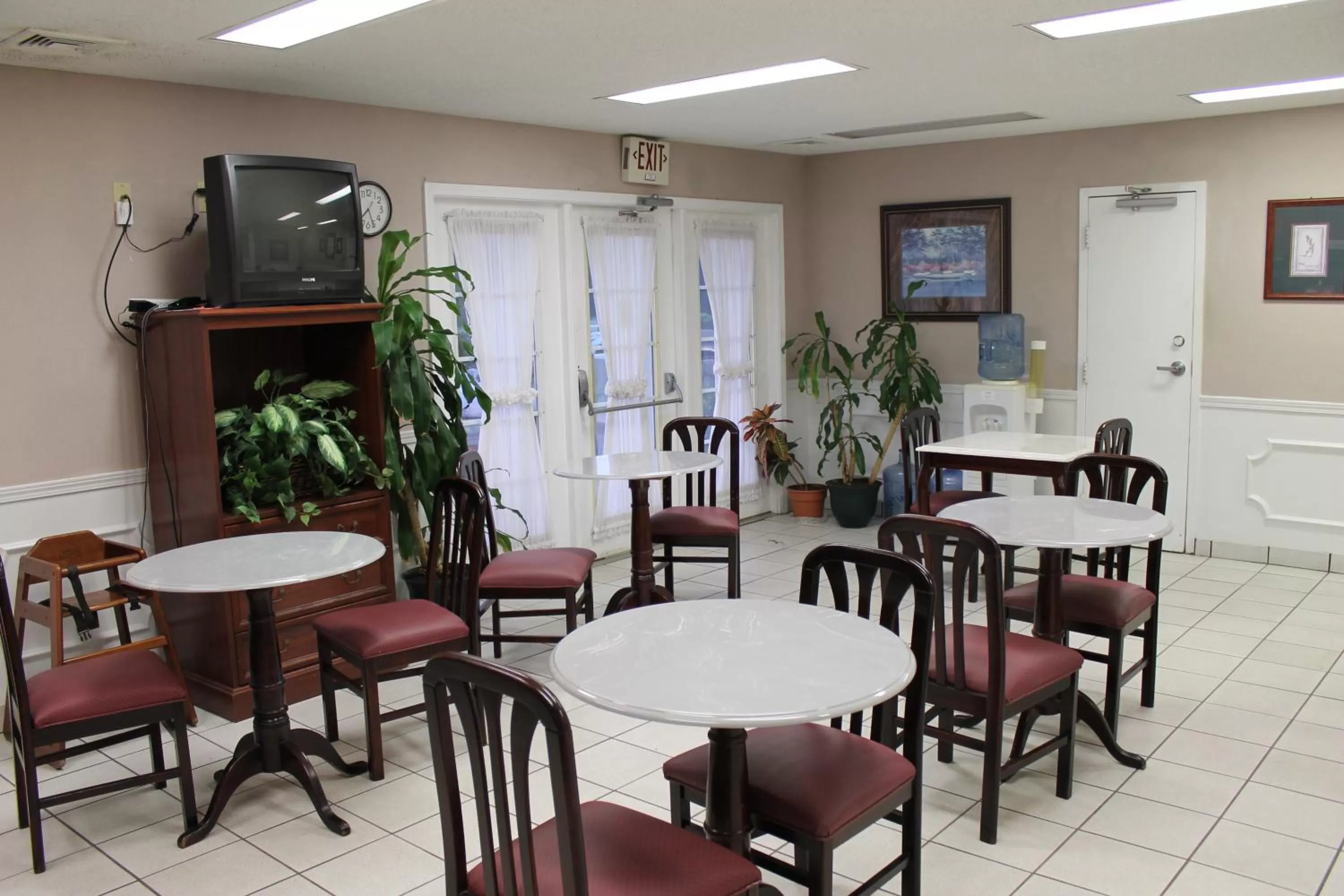Restaurant/places to eat in American Motel - Lenoir