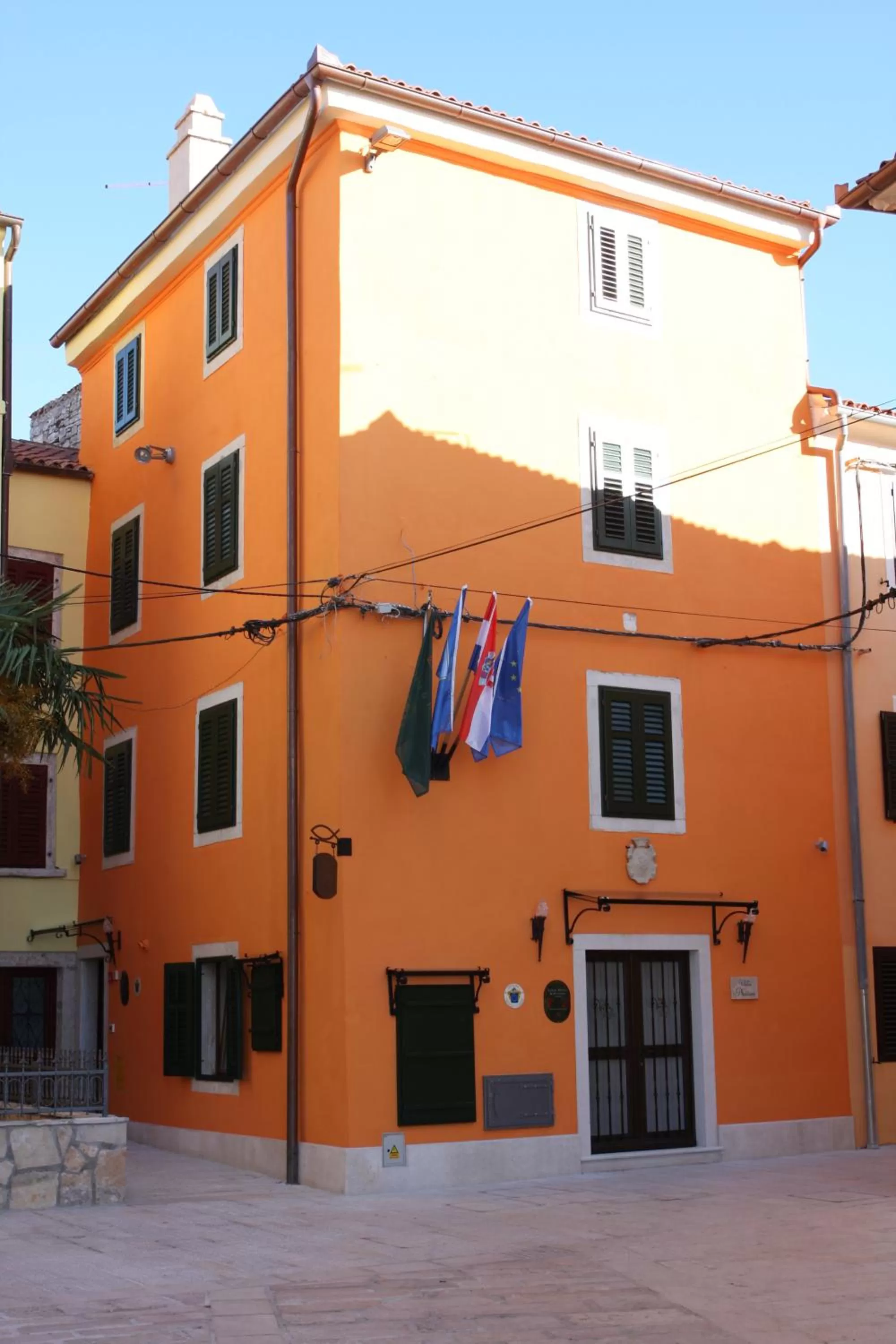 Facade/entrance in Villetta Phasiana