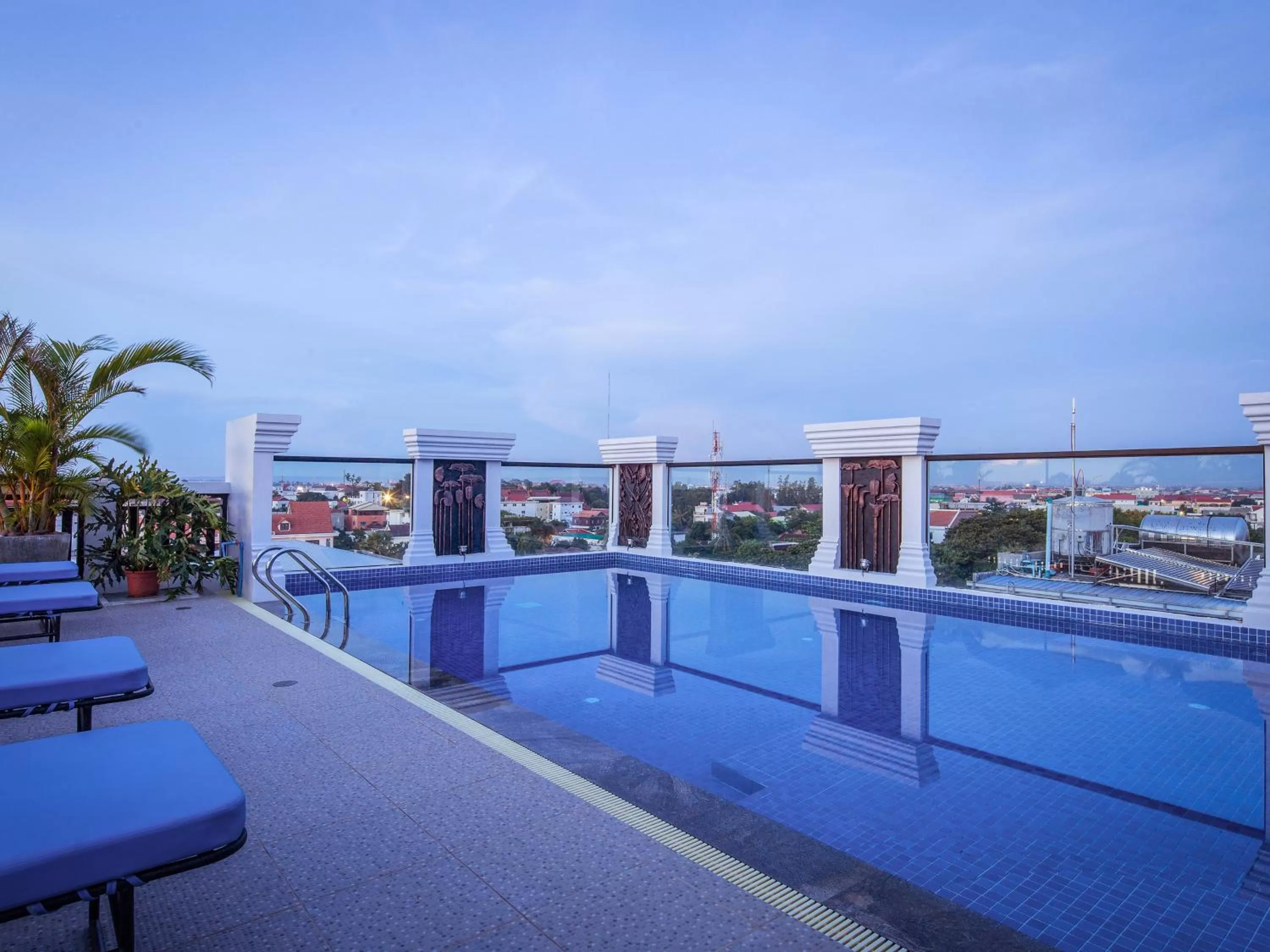 Swimming Pool in Homewood Hotel