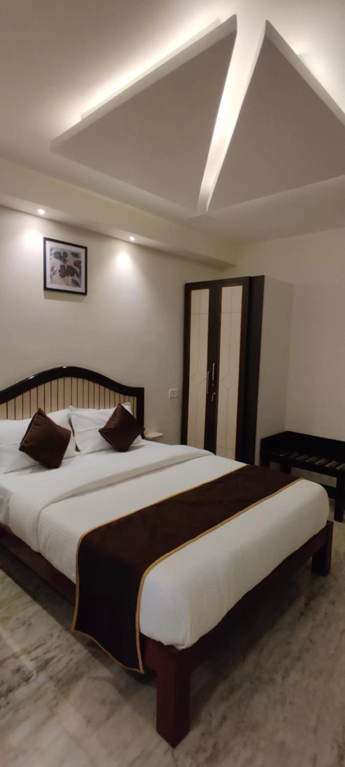 Bed in Rmc travellers inn