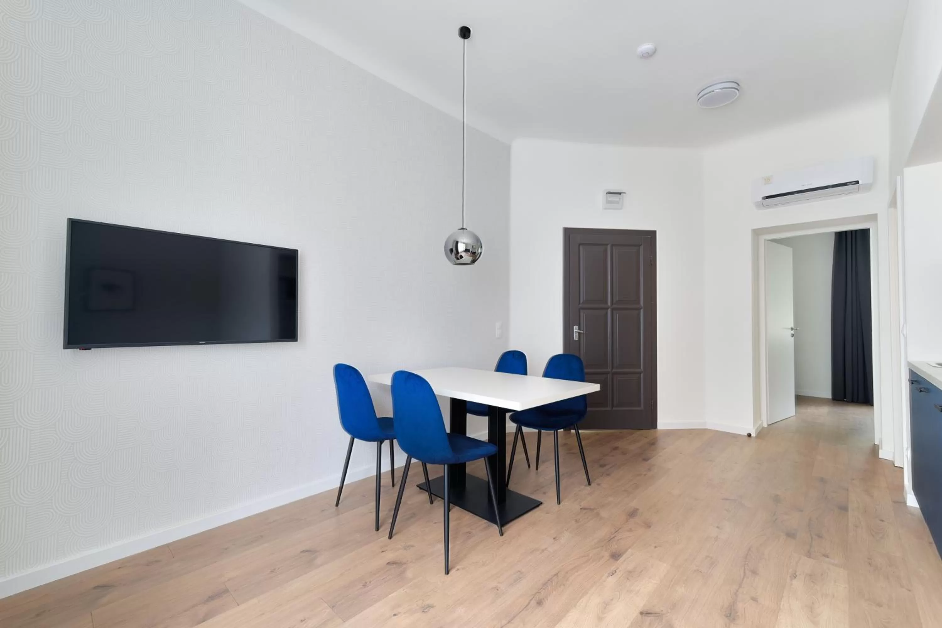 TV and multimedia in Villa Oliver Budapest