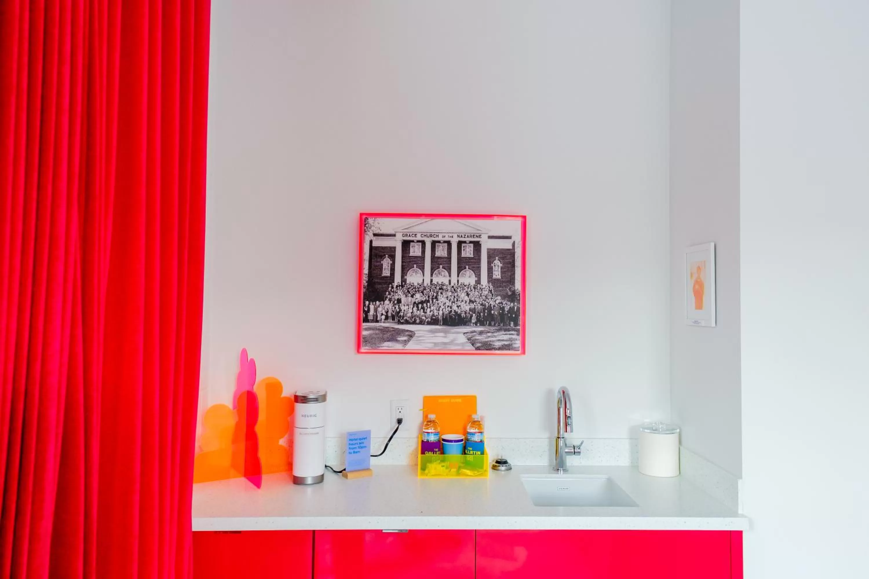 Coffee/tea facilities in The Gallatin